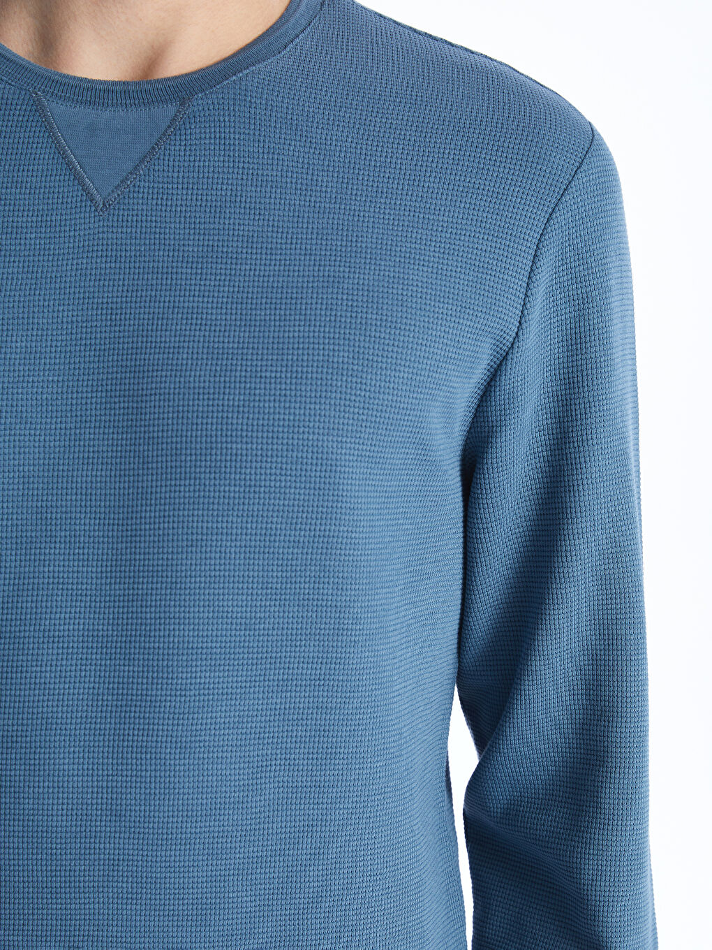 سویشرت مردانه فیت راحت ال سی وایکیکی کلاسیک S40790Z8 | LCWAIKIKI Classic - Image 4