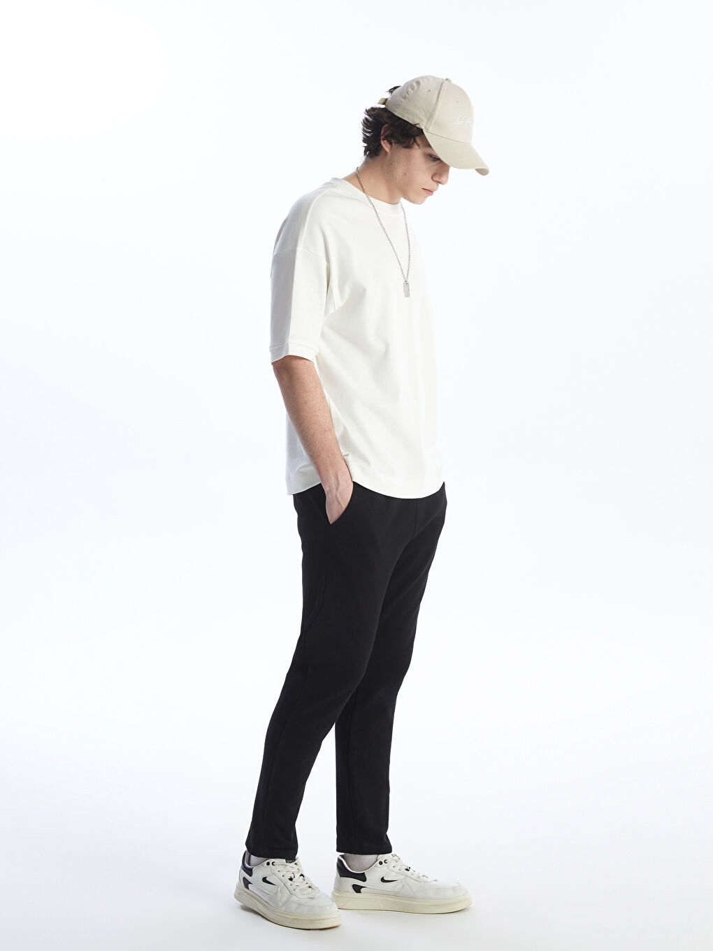 Slim Fit Men's Sweatpants -S41230Z8-CVL - S41230Z8-CVL - LC Waikiki