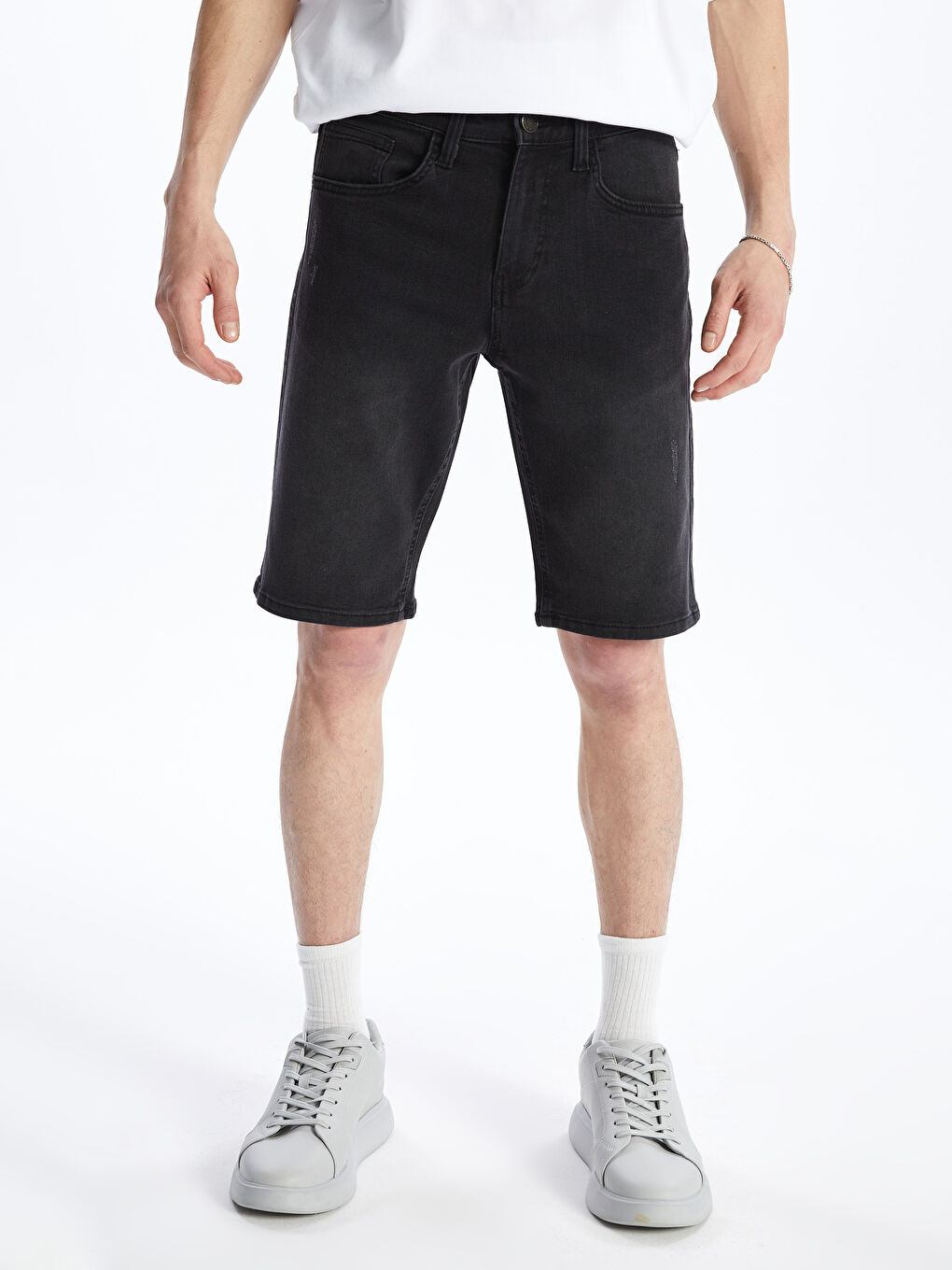 Extra Slim Fit Men s Jean Shorts S44148Z8 326 S44148Z8 326 LC Waikiki