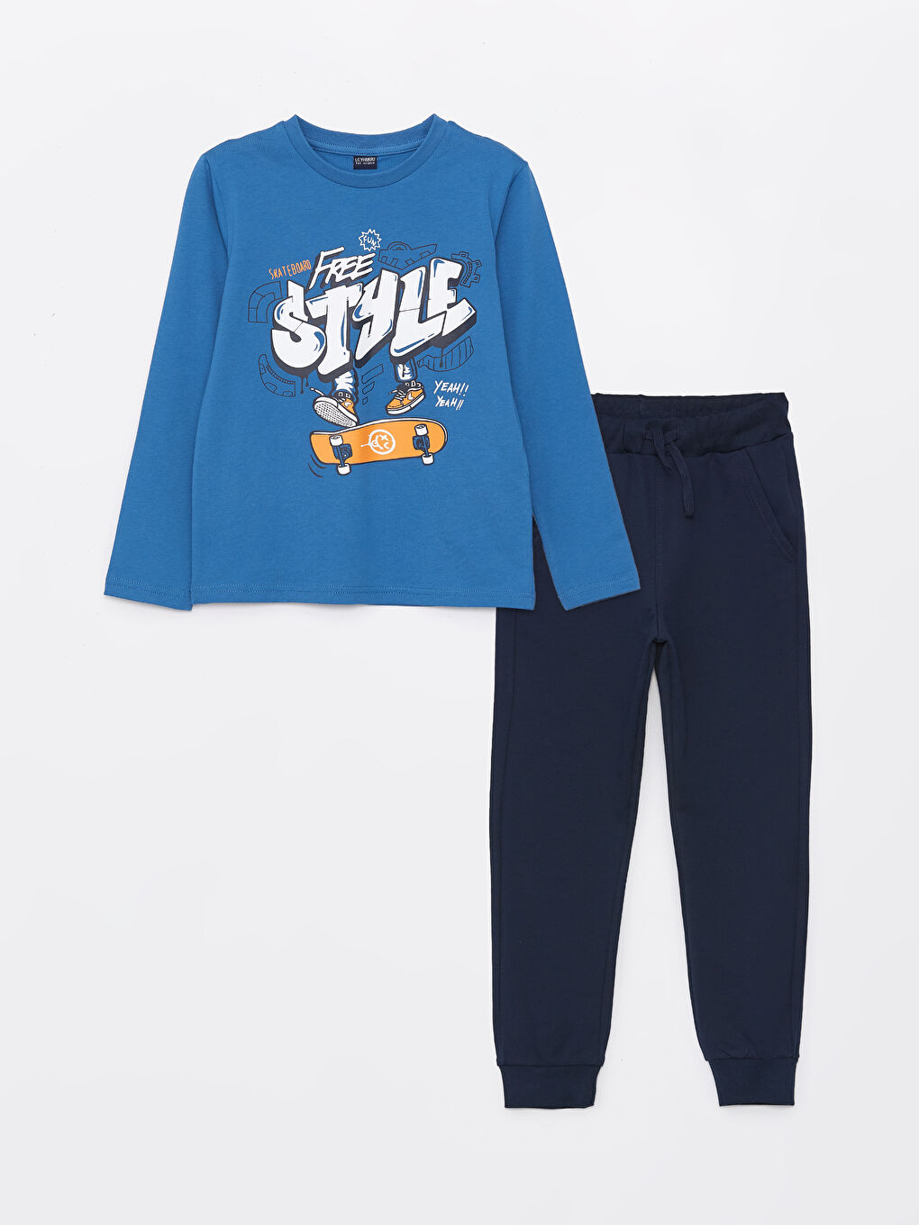 Logo Crewneck – 4 Paws for Ability Store
