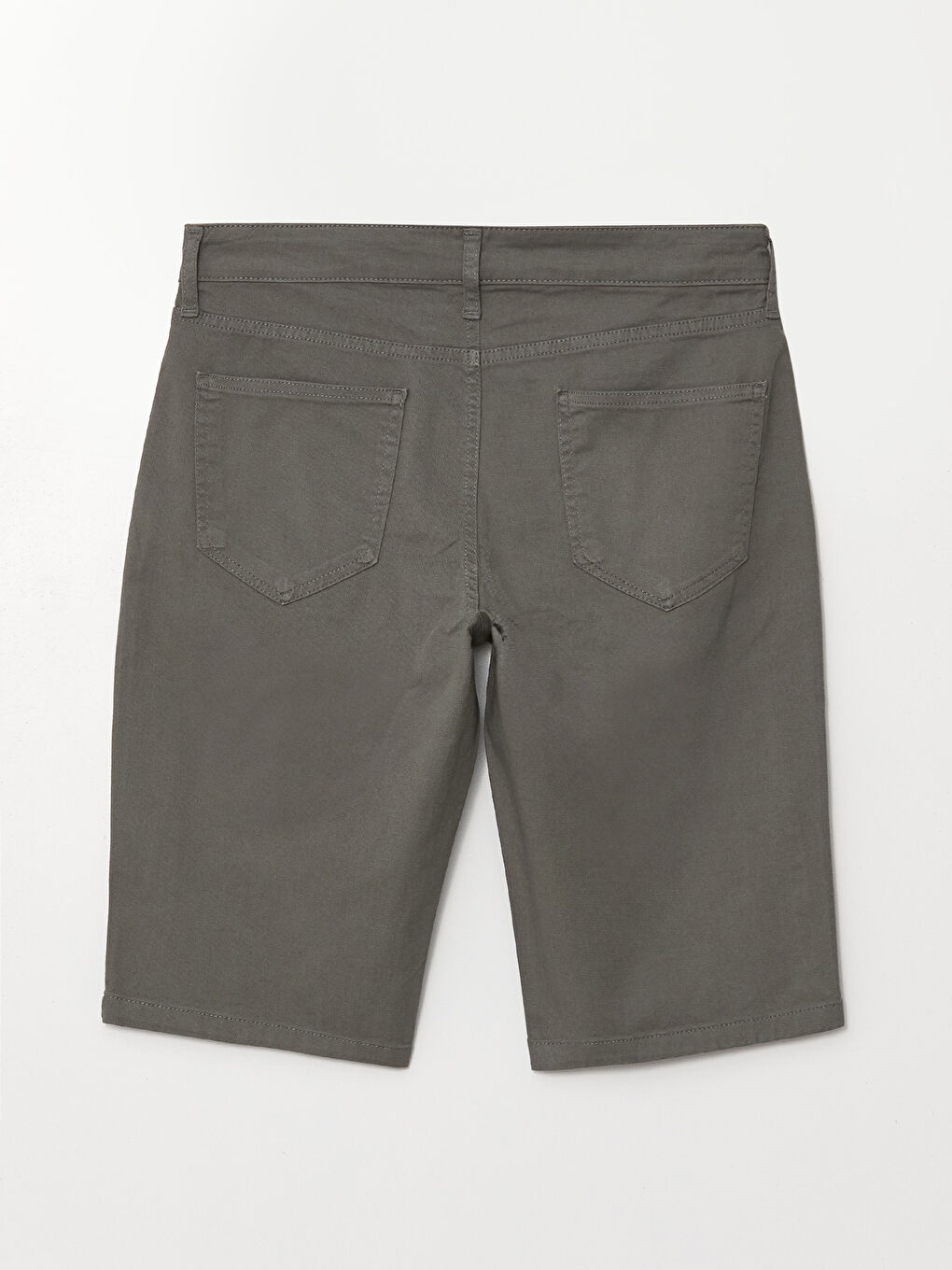 برمودا مردانه اسلیم فیت ال سی وایکیکی بیسیک S48371Z8 | LCWAIKIKI Basic - Image 7