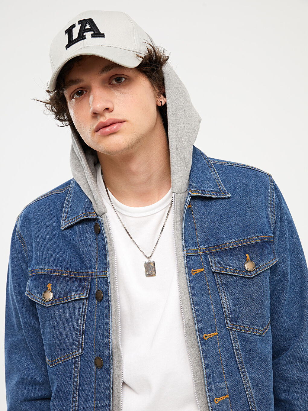 Jeans jacket with cap for mens store