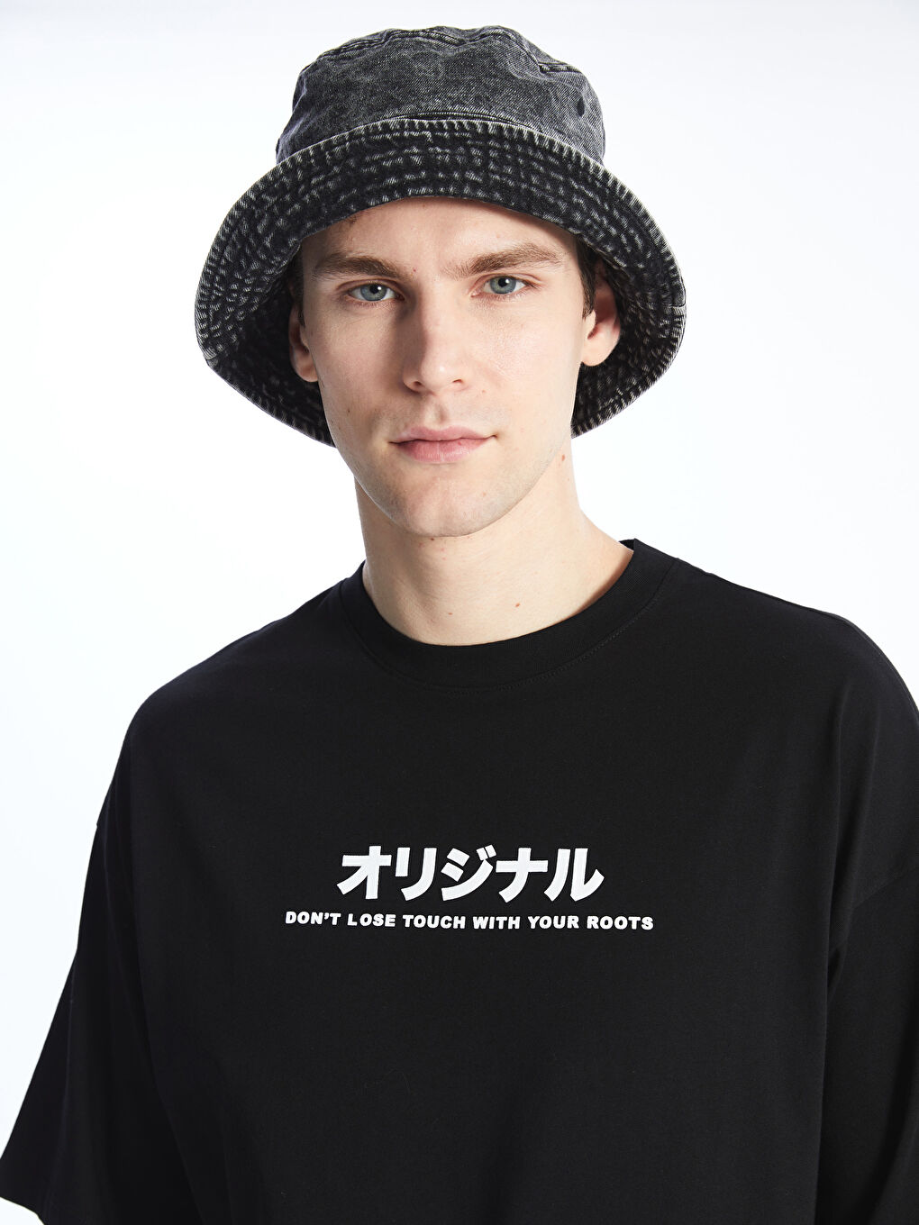 【希少/関税負担一切無し/送料無料/セール】COLLEGE TEE MENS Crew Neck Short Sleeve Printed Combed Cotton Men's T-shirt