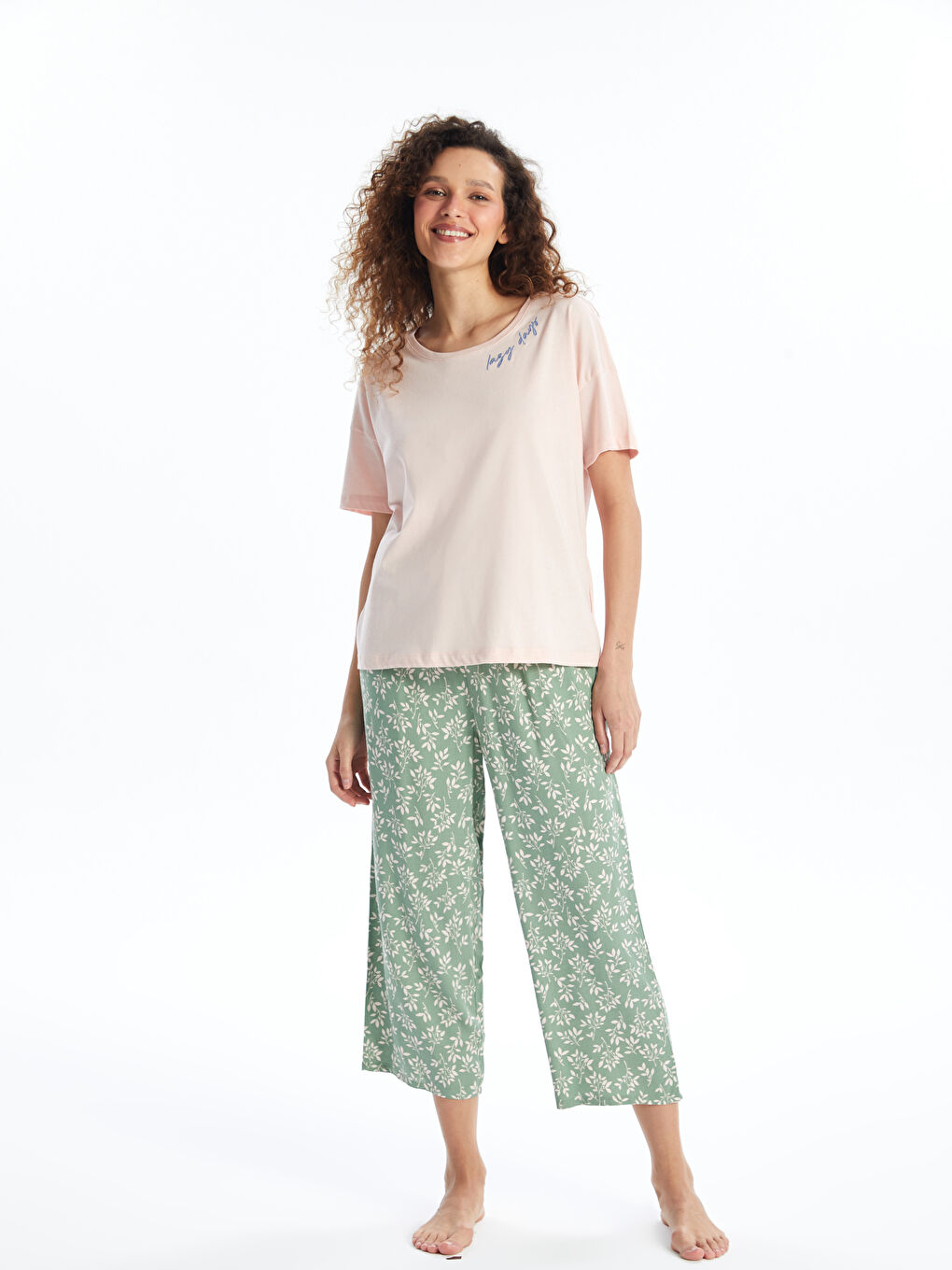 Elastic Waist Patterned Women s Capri Pajama Bottom S4DF69Z8 LRK S4DF69Z8 LRK LC Waikiki