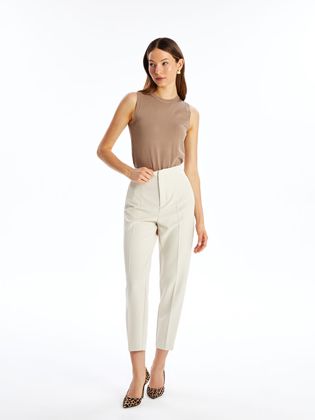 Women s Carrot Fit Regular Trousers S4GM61Z8 FDU S4GM61Z8 FDU LC Waikiki