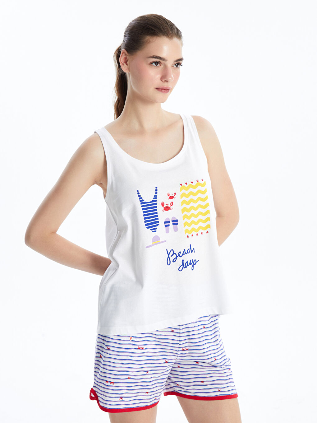 %100 Pamuk %100 Pamuk LC Waikiki LCW DREAM Şortlu Pijama Takımı Kadın Baskılı Standart & Regular Kolsuz Penye %100 Pamuk Bisiklet Yaka Kısa Bisiklet Yaka Baskılı Kadın Şortlu Pijama Takımı