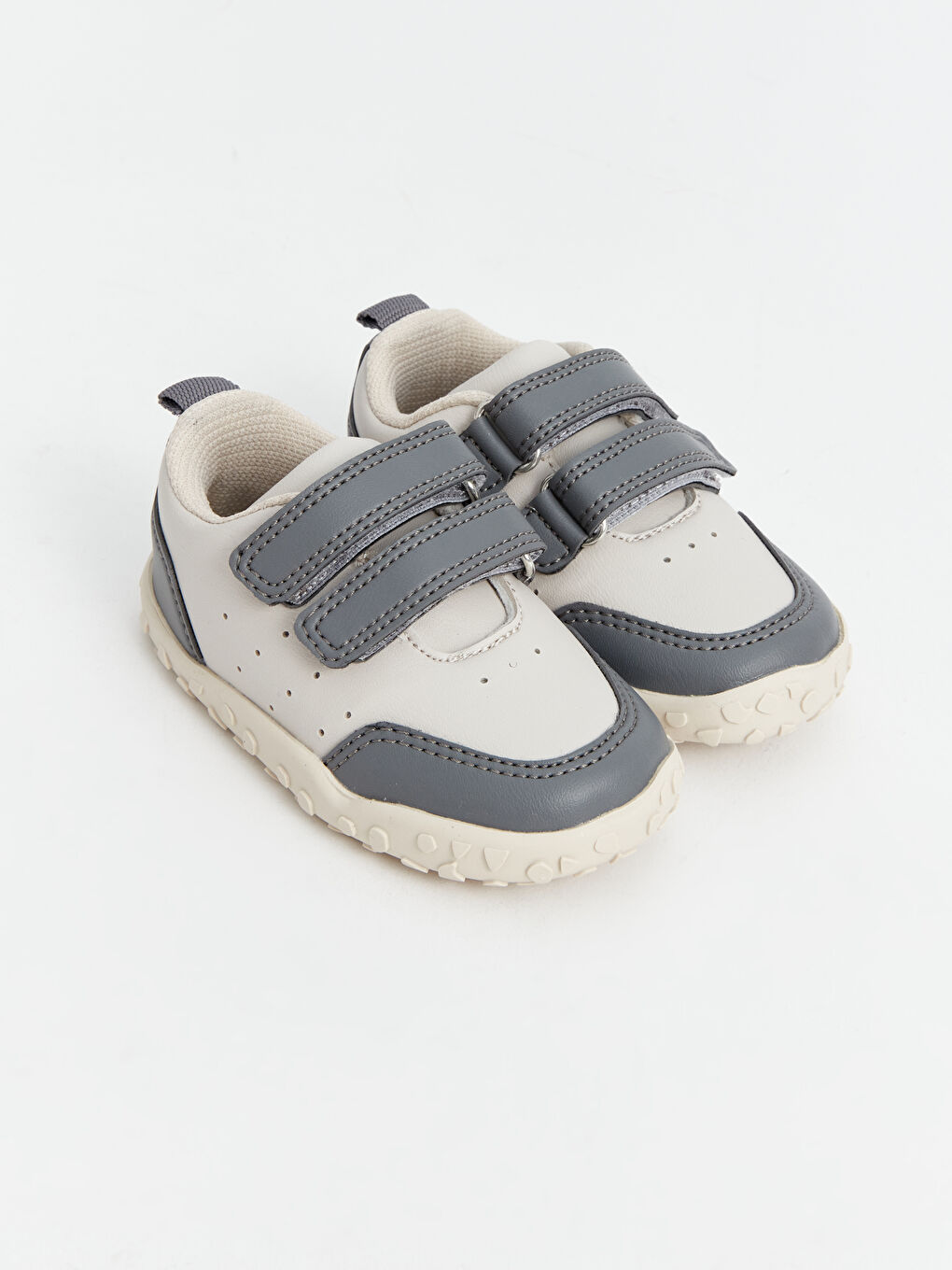 Baby boy best sale velcro shoes