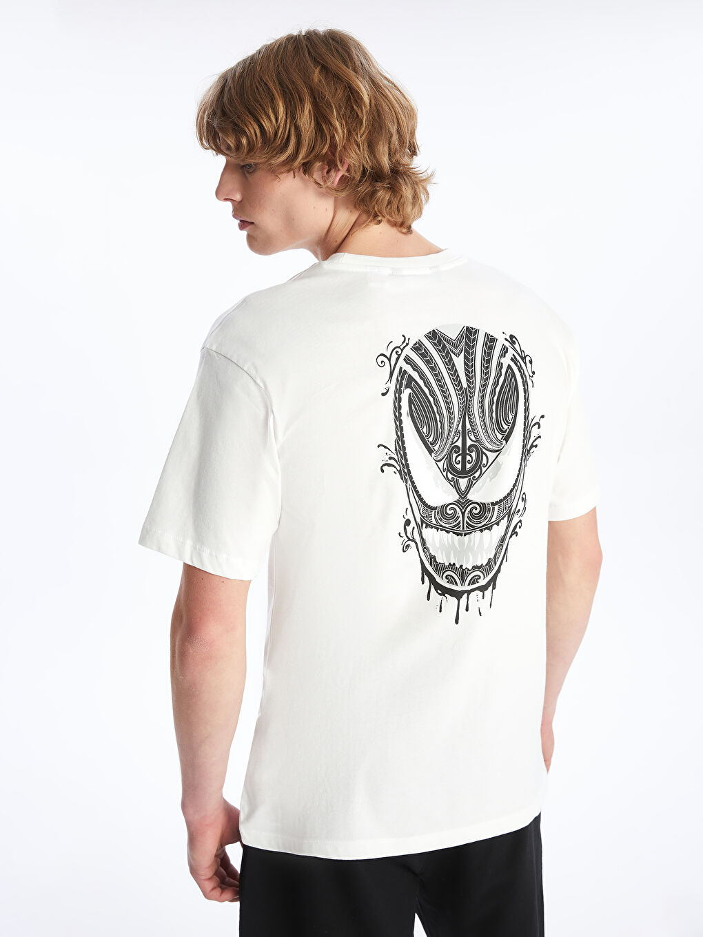 Crew Neck Short Sleeve Venom Printed Combed Men's T-Shirt