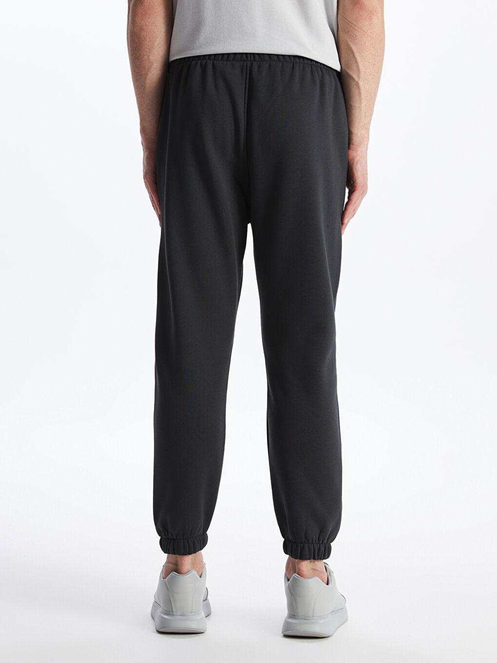 شلوار ورزشی مردانه فیت نرمال ال سی وایکیکی کژوال S4J765Z8 | LCW Casual - Image 5