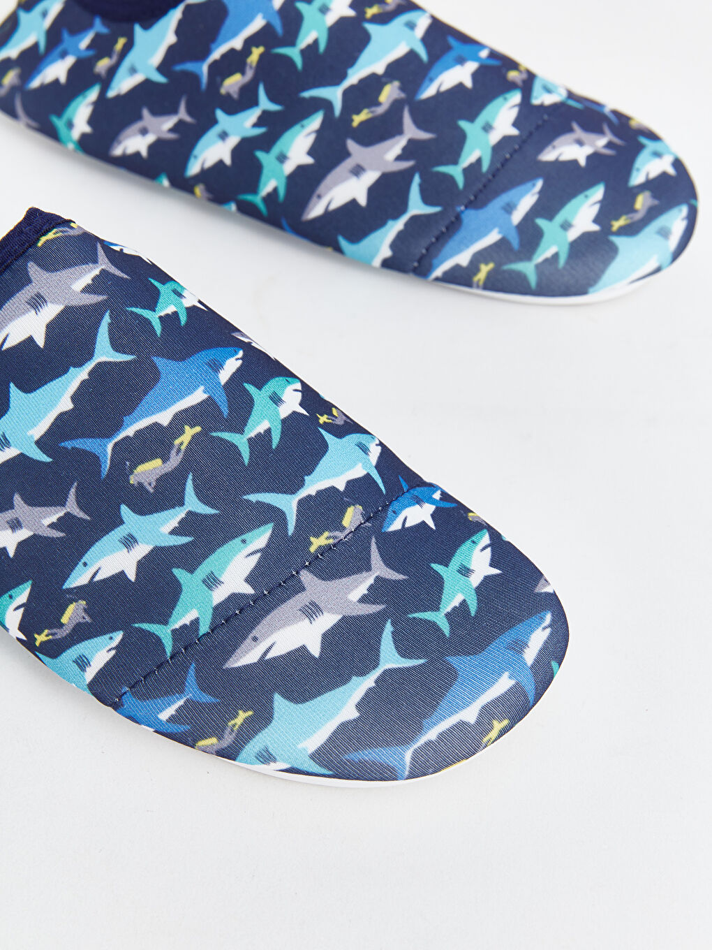 کفش دریا پسرانه  ال سی وایکیکی S4J934Z4 | LCW STEPS - Image 3