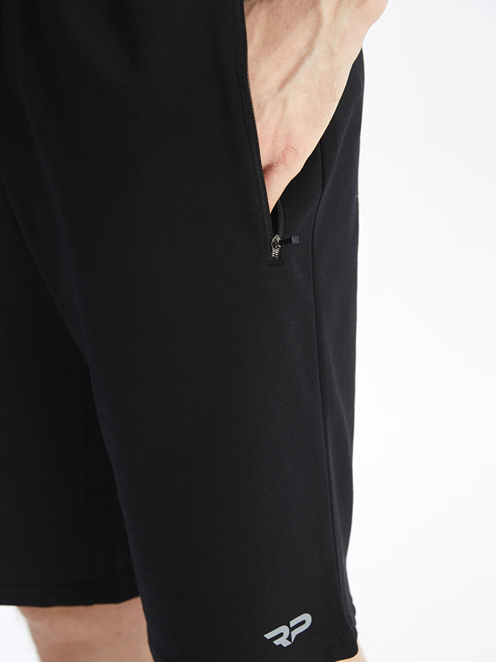 شورت مردانه اسلیم فیت ال سی وایکیکی اکو S4KS50Z8 | LCW ECO - Image 4