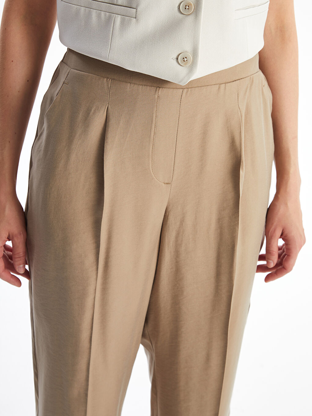 Carrot Cut Women Pants With Elastic Waist -S4L279Z8-KL8 - S4L279Z8-KL8 - LC  Waikiki