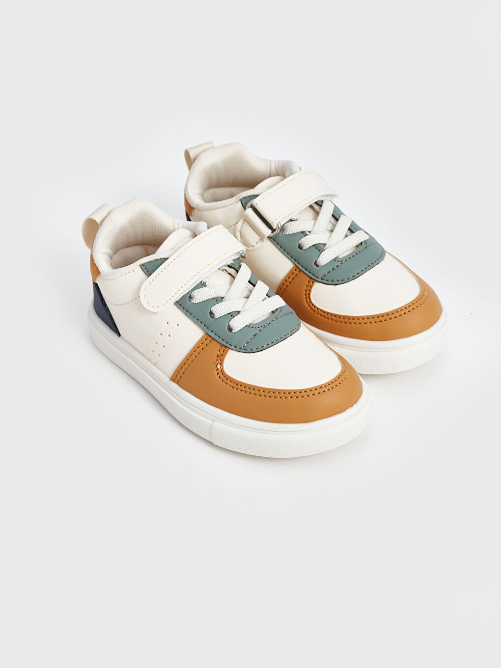 Converse waikiki 2025