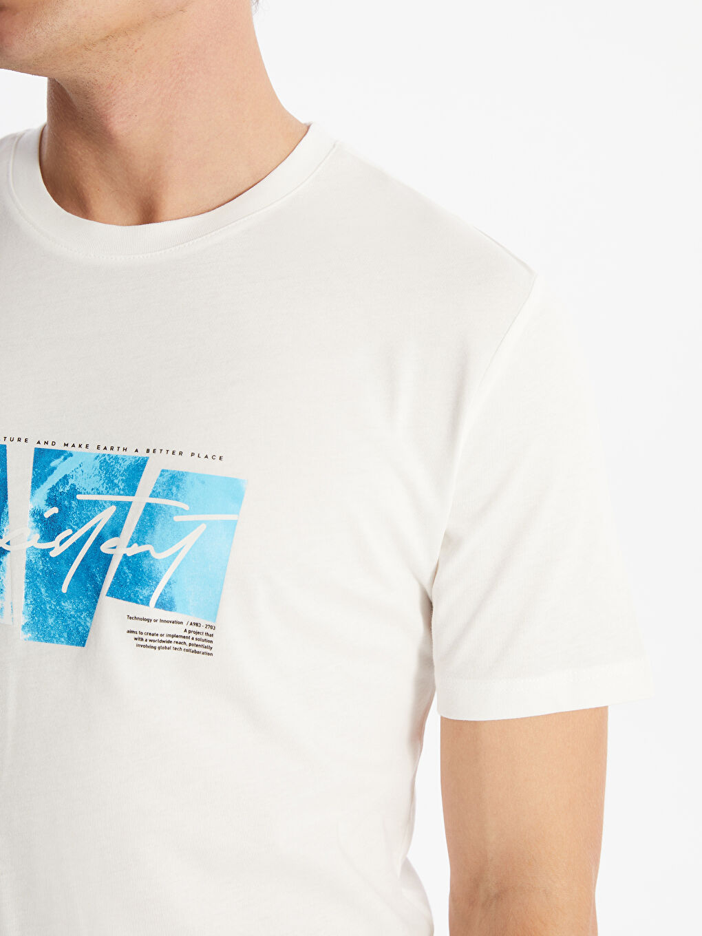 تی شرت مردانه اسلیم فیت ال سی وایکیکی کژوال S4MI37Z8 | LCW Casual - Image 4