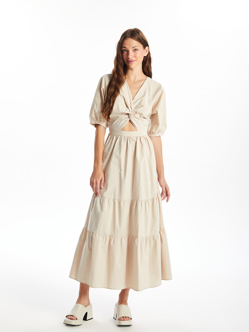 ルノワール、「JEUNE FEMME SE PROMENANT」 yossimilo-loretta-lux-the-