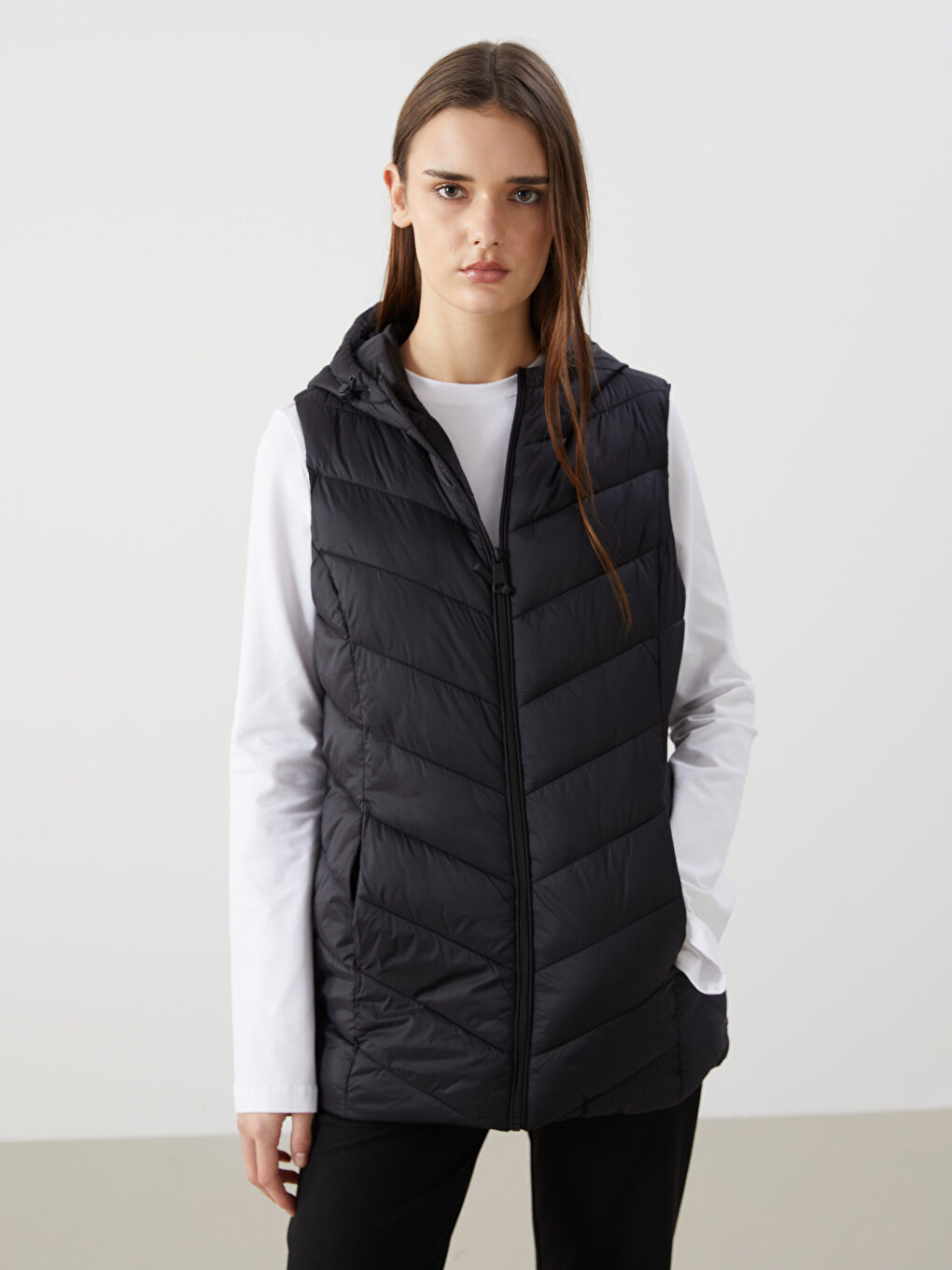 Women s Hooded Flat Inflatable Vest W40757Z8 CVL W40757Z8 CVL LC Waikiki
