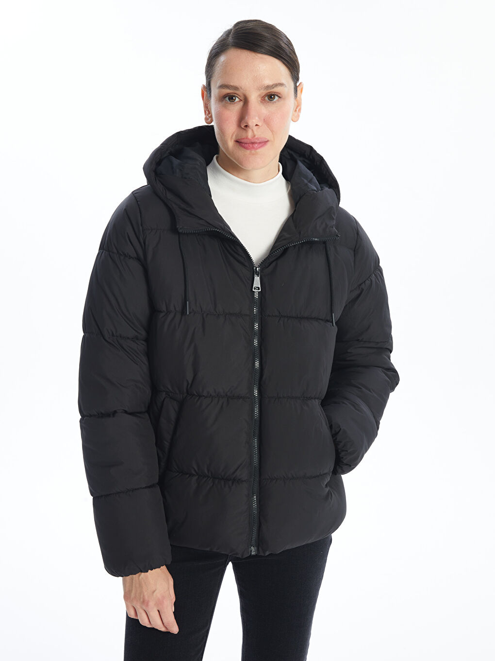 Hooded Women s Down Jacket W40768Z8 CVL W40768Z8 CVL LC Waikiki