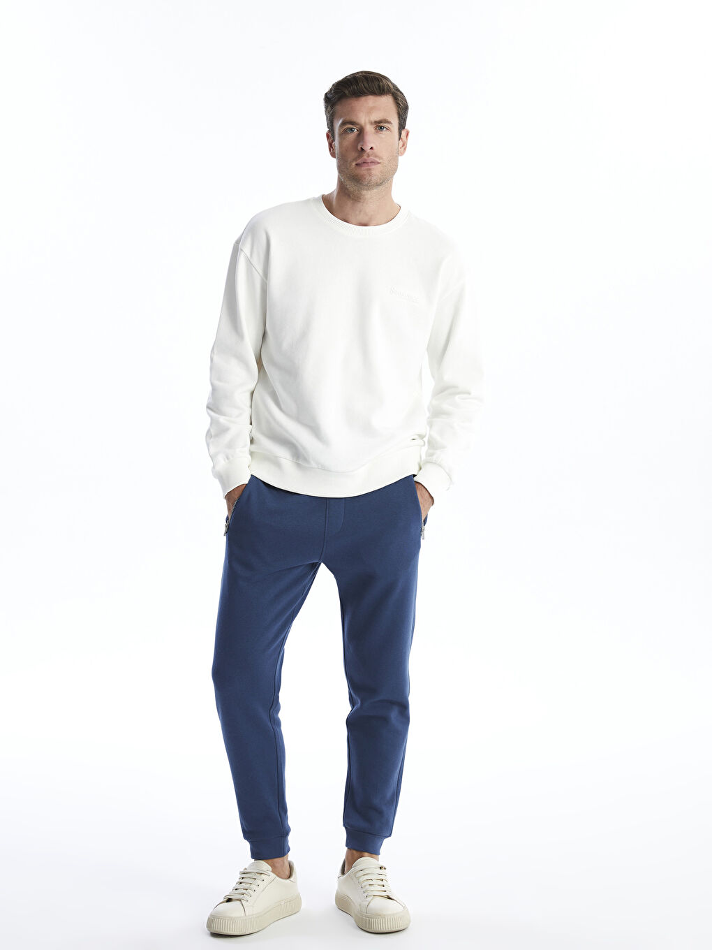 Standard Fit Men's Thick Jogger Sweatpants -W40847Z8-HHX