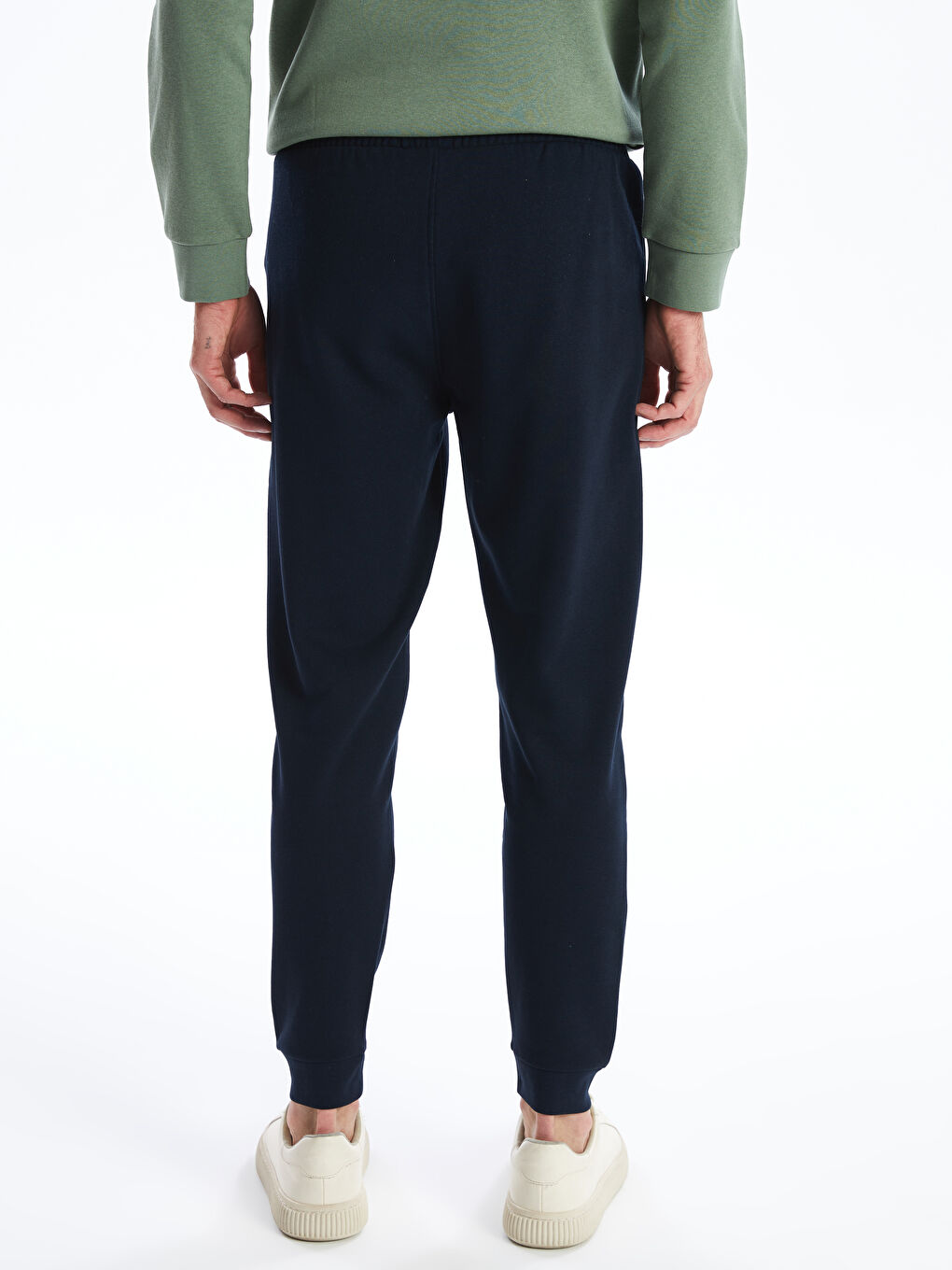 Standard Fit Men's Thick Jogger Sweatpants -W40847Z8-RFH - W40847Z8-RFH -  LC Waikiki