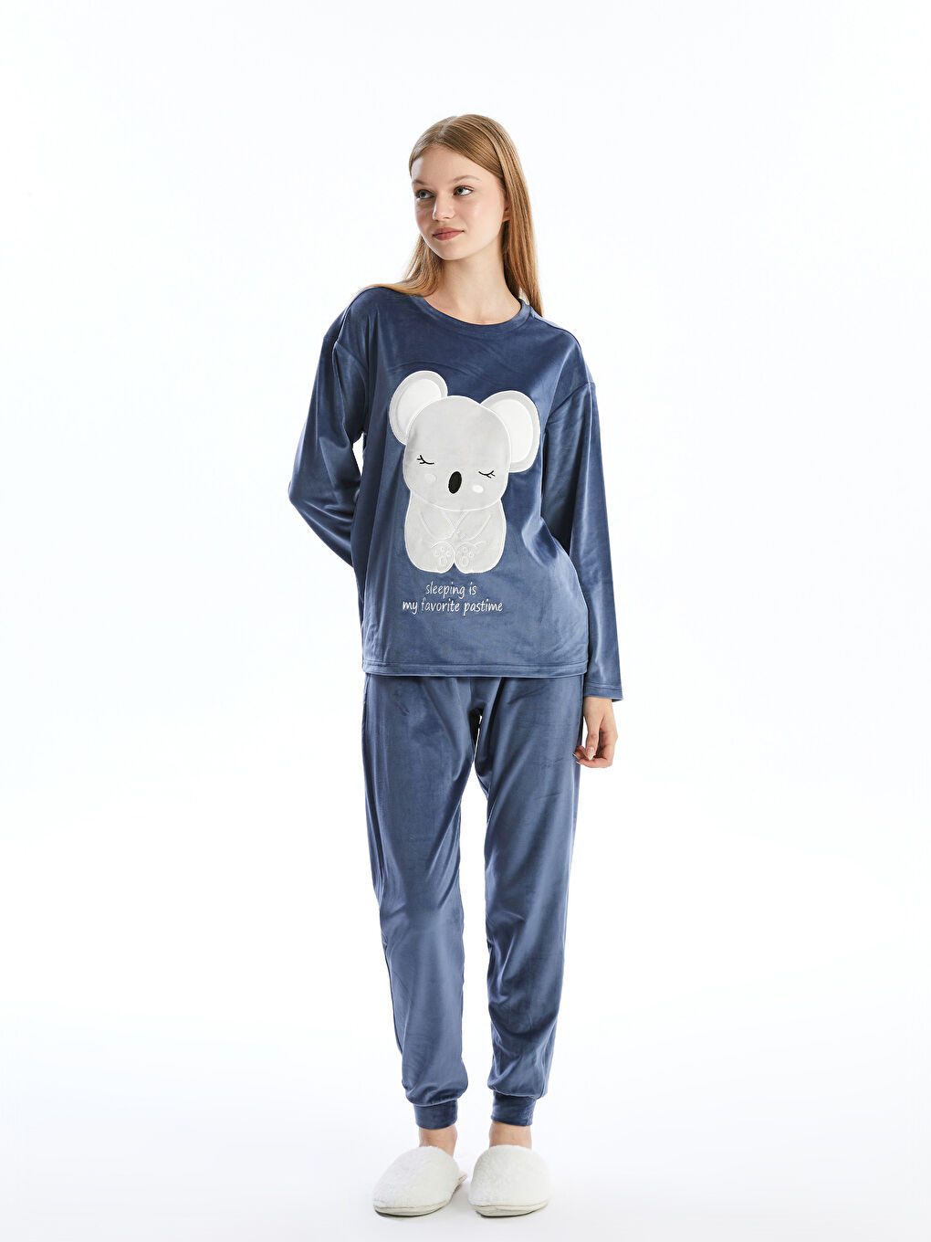 H12 Crew Neck Embroidered Long Sleeve Velvet Women's Pajama Set  -W41165Z8-HFX - W41165Z8-HFX - LC Waikiki
