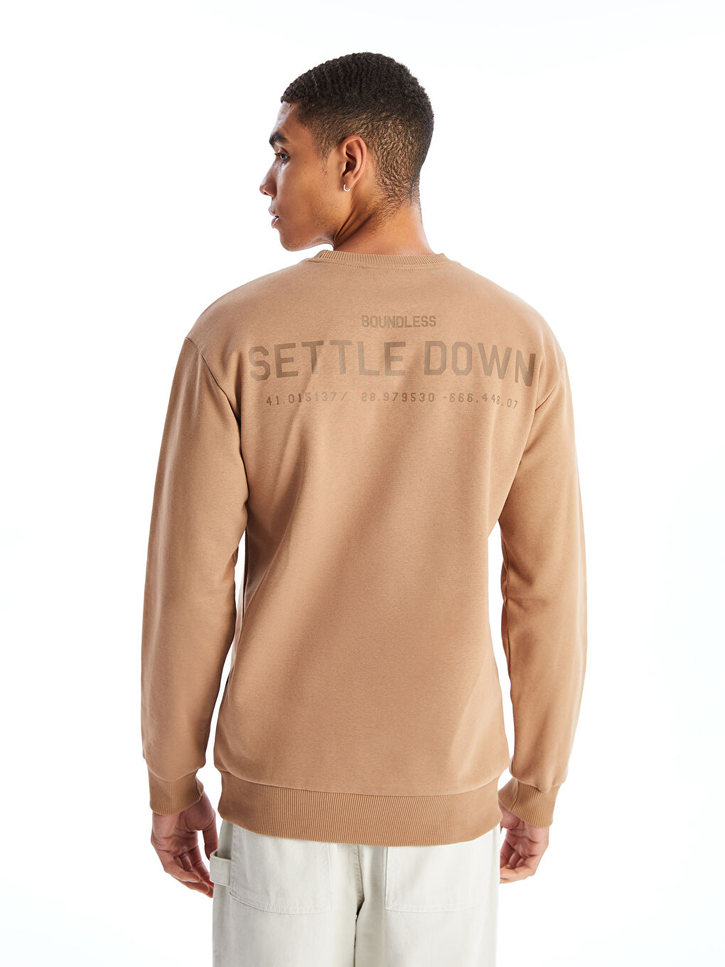 Tan sweatshirt mens cheap