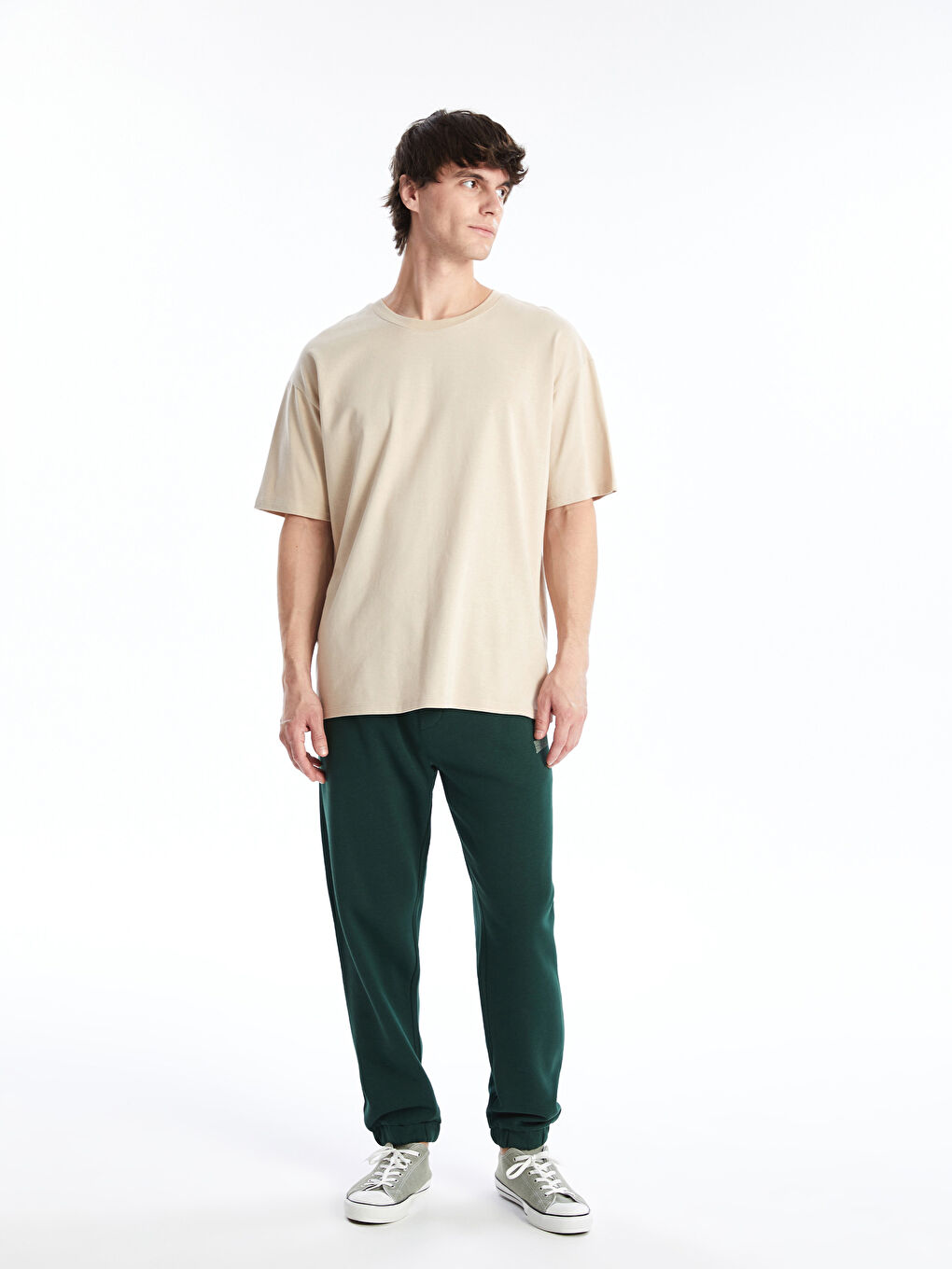 Standard Fit Men s Thick Jogger Sweatpants W42335Z8 YDD W42335Z8 YDD LC Waikiki