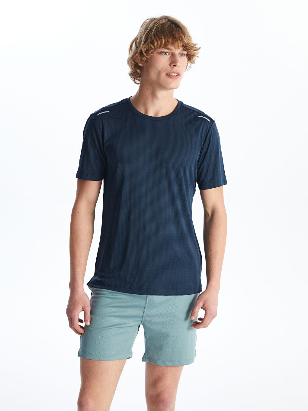 パネライ 希少 Short Neck Crew Sleeve T-Shirt Textured Sports Men's ウェア