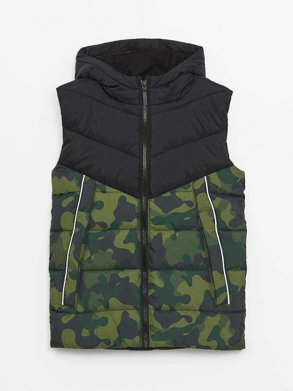 Hooded Camouflage Patterned Boy Down Vest W44347Z4 LS6 W44347Z4 LS6 LC Waikiki