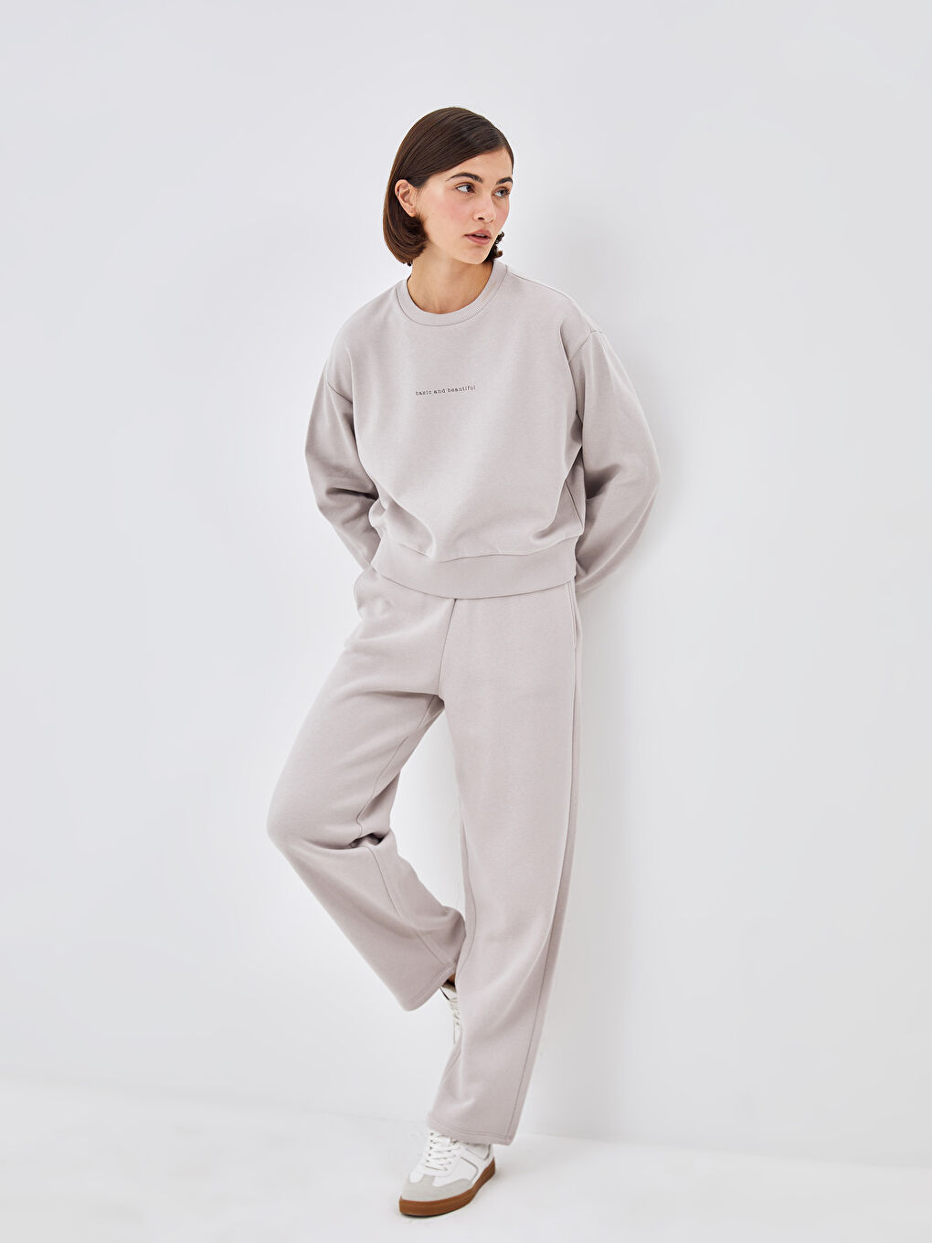Womens plain sweatpants online