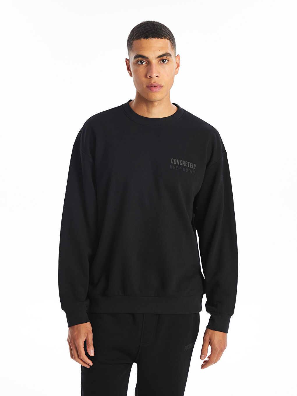 Thick sweatshirt online