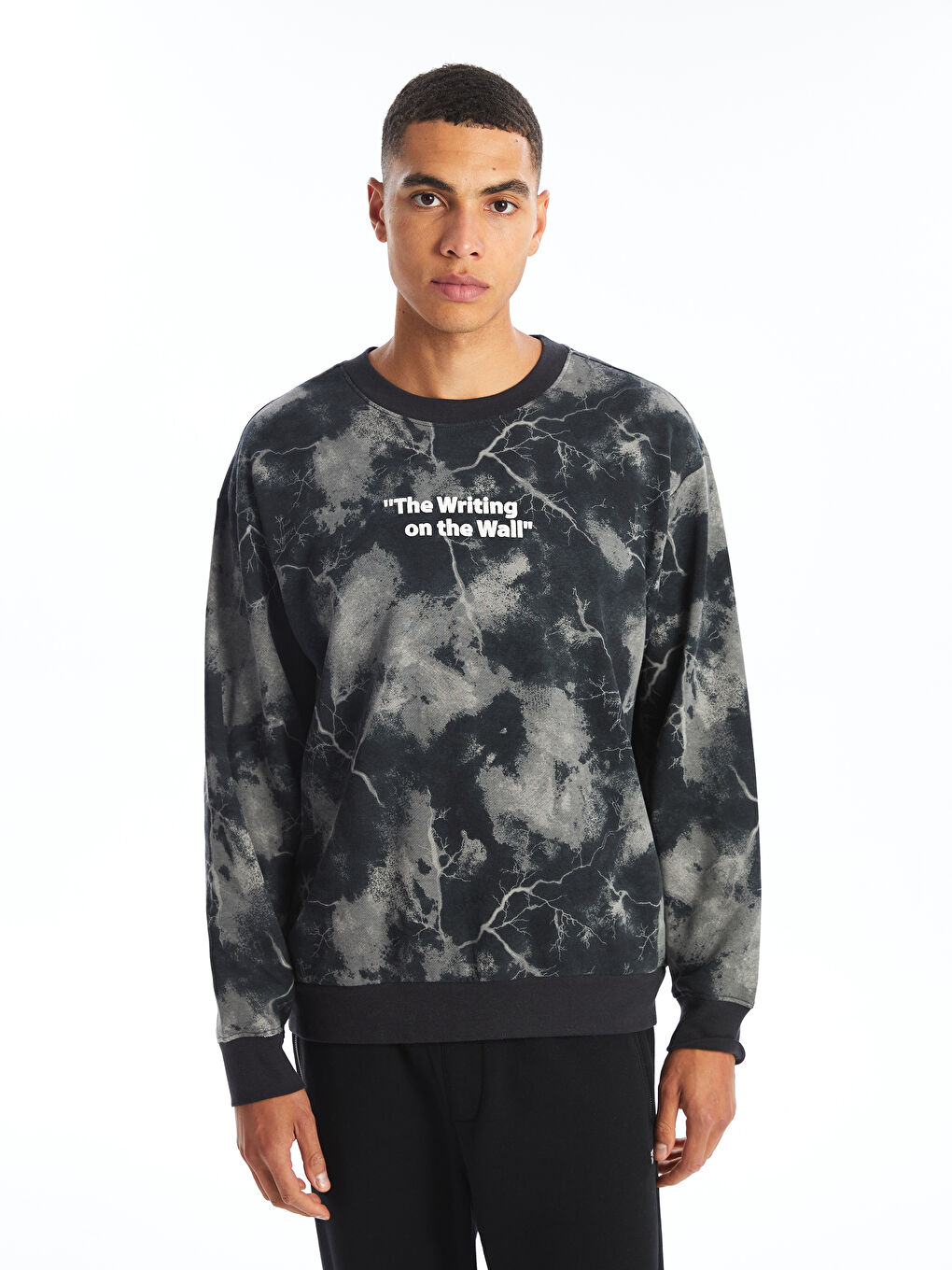 Sweatshirt with writing on sleeve 2025