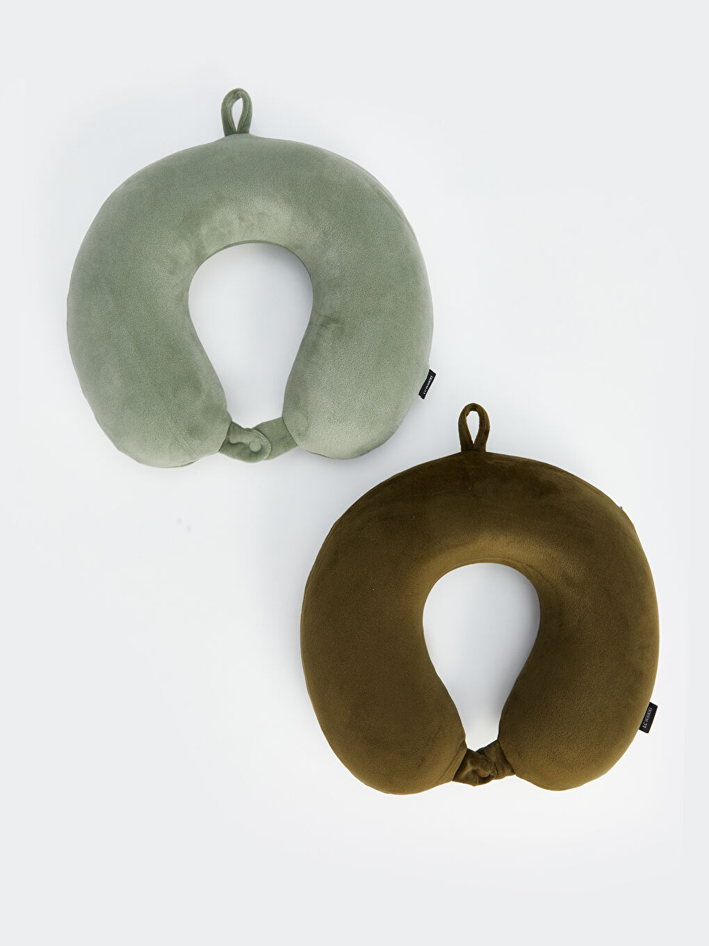 Snap Closure Neck Pillow -W49088Z8-QBC - W49088Z8-QBC - LC Snap Closure Neck Pillow -W49088Z8-QBC - W49088Z8-QBC - LC