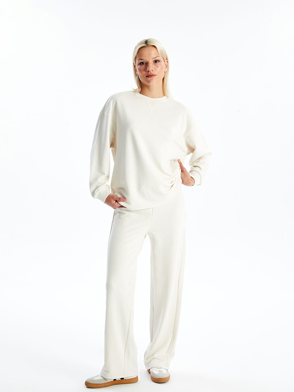 White elastic sweatpants sales