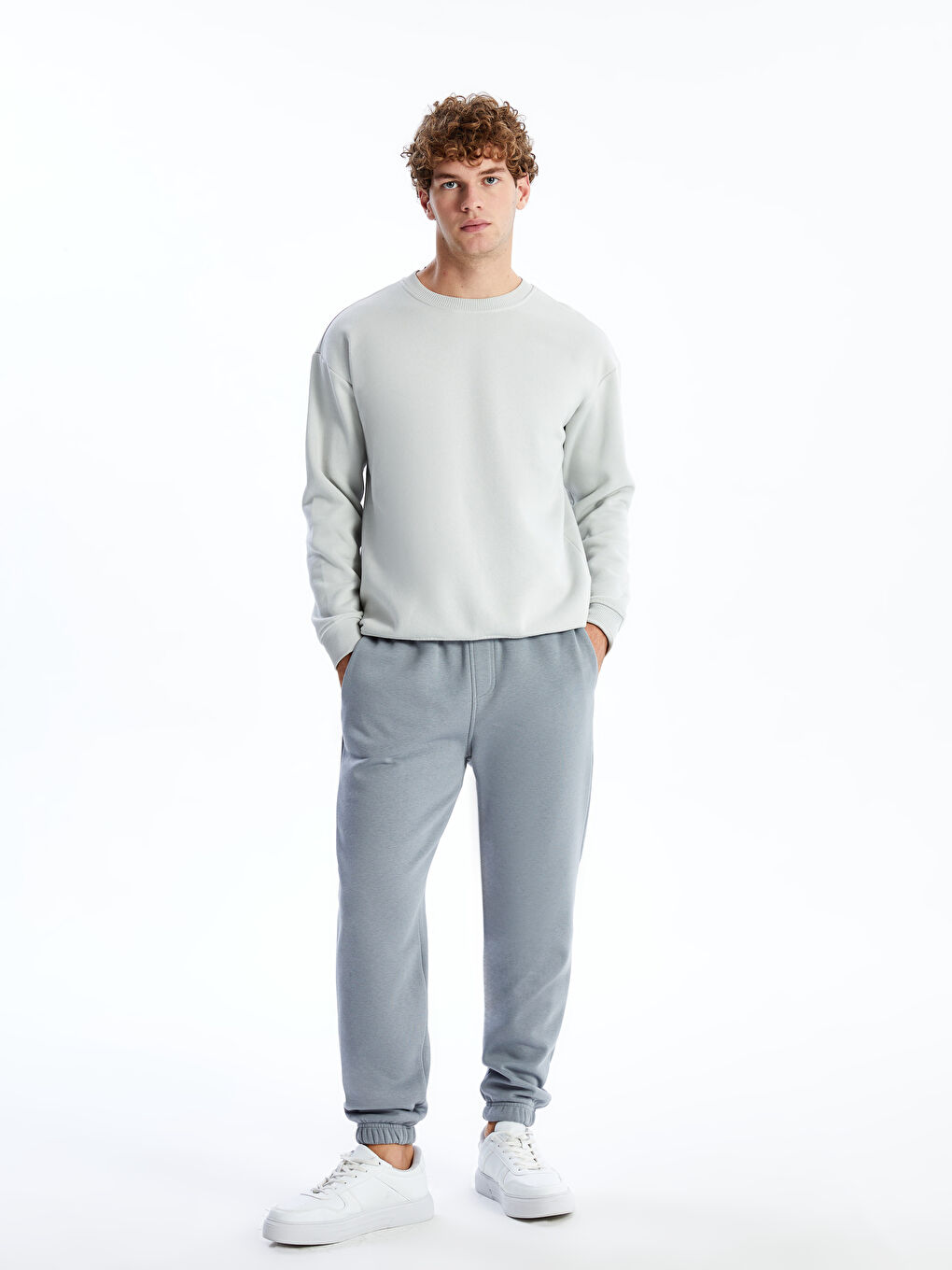 Thick joggers 2025