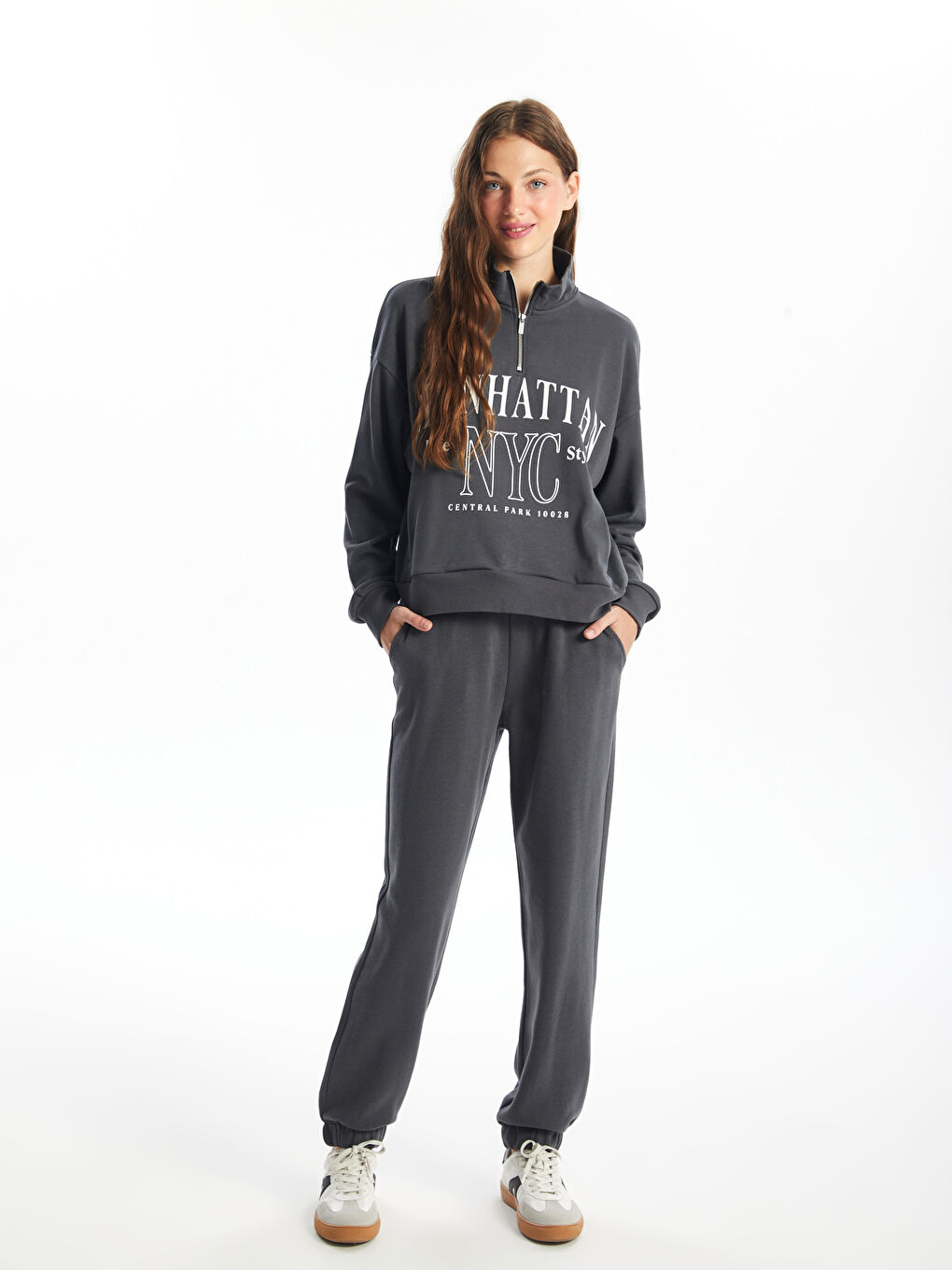 Elastic Waist Women s Thick Jogger Sweatpants W4BL76Z8 E93 W4BL76Z8 E93 LC Waikiki