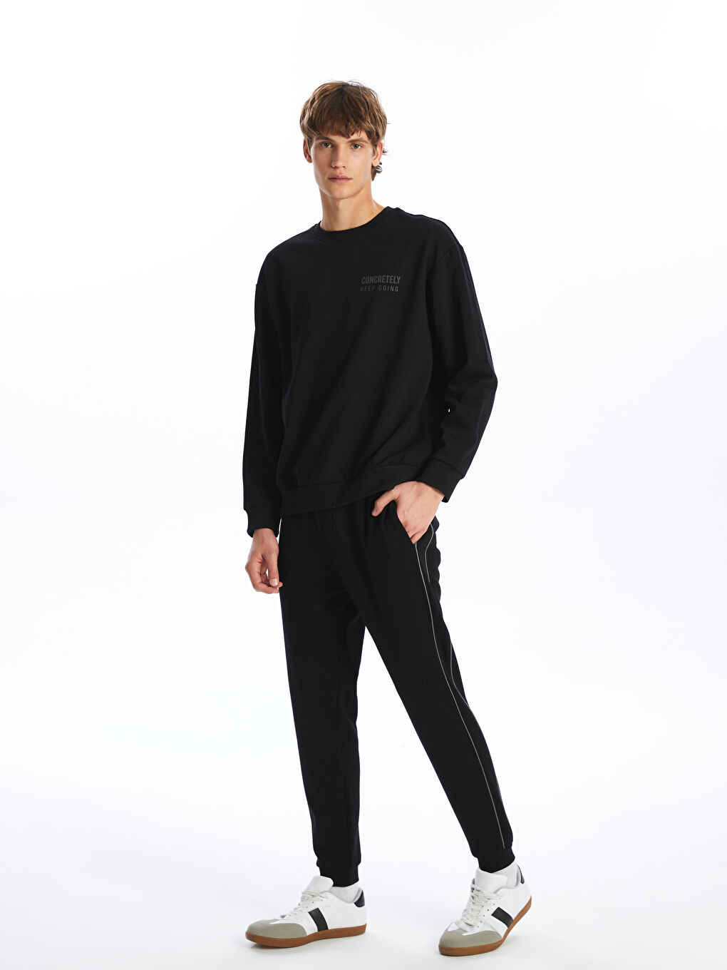 Standard Fit Men's Thick Jogger Sweatpants -W4ED39Z8-CVL