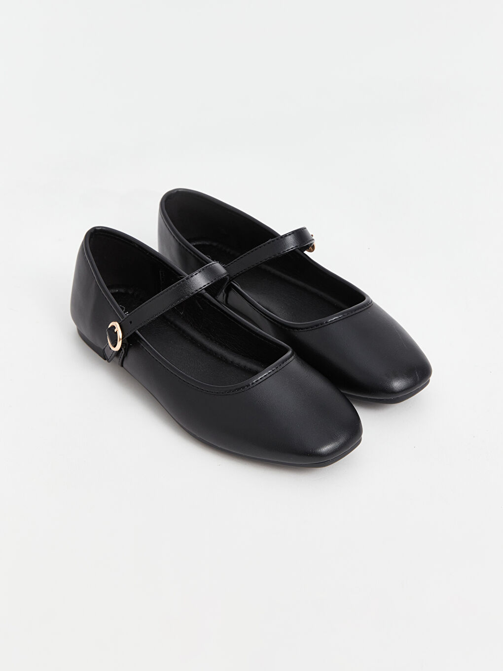 Chaussure plate noir femme store