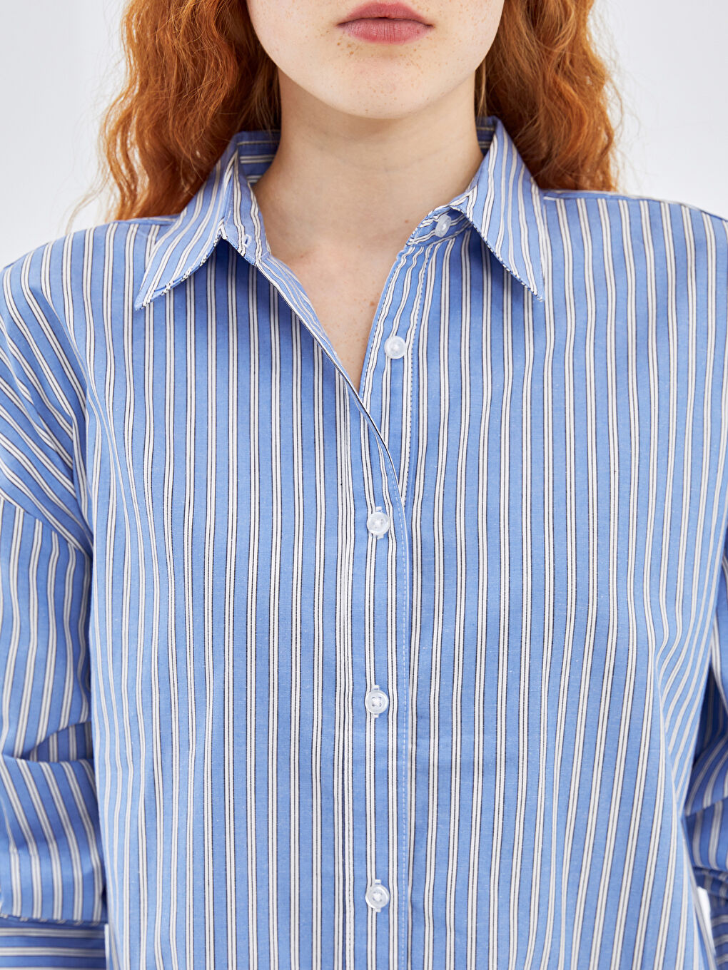 Striped Oversize Poplin Women's Shirt -W4HM71Z8-LEN - W4HM71Z8-LEN - LC  Waikiki