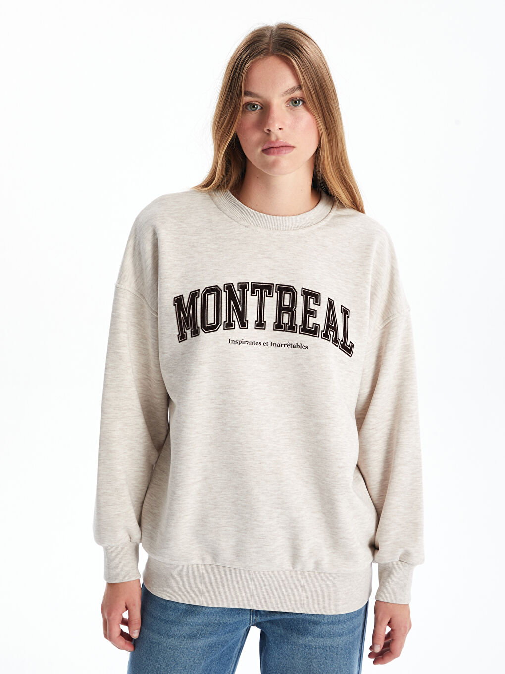 Crew Neck Printed Oversize Women s Thick Sweatshirt W4IV09Z8 DFH W4IV09Z8 DFH LC Waikiki