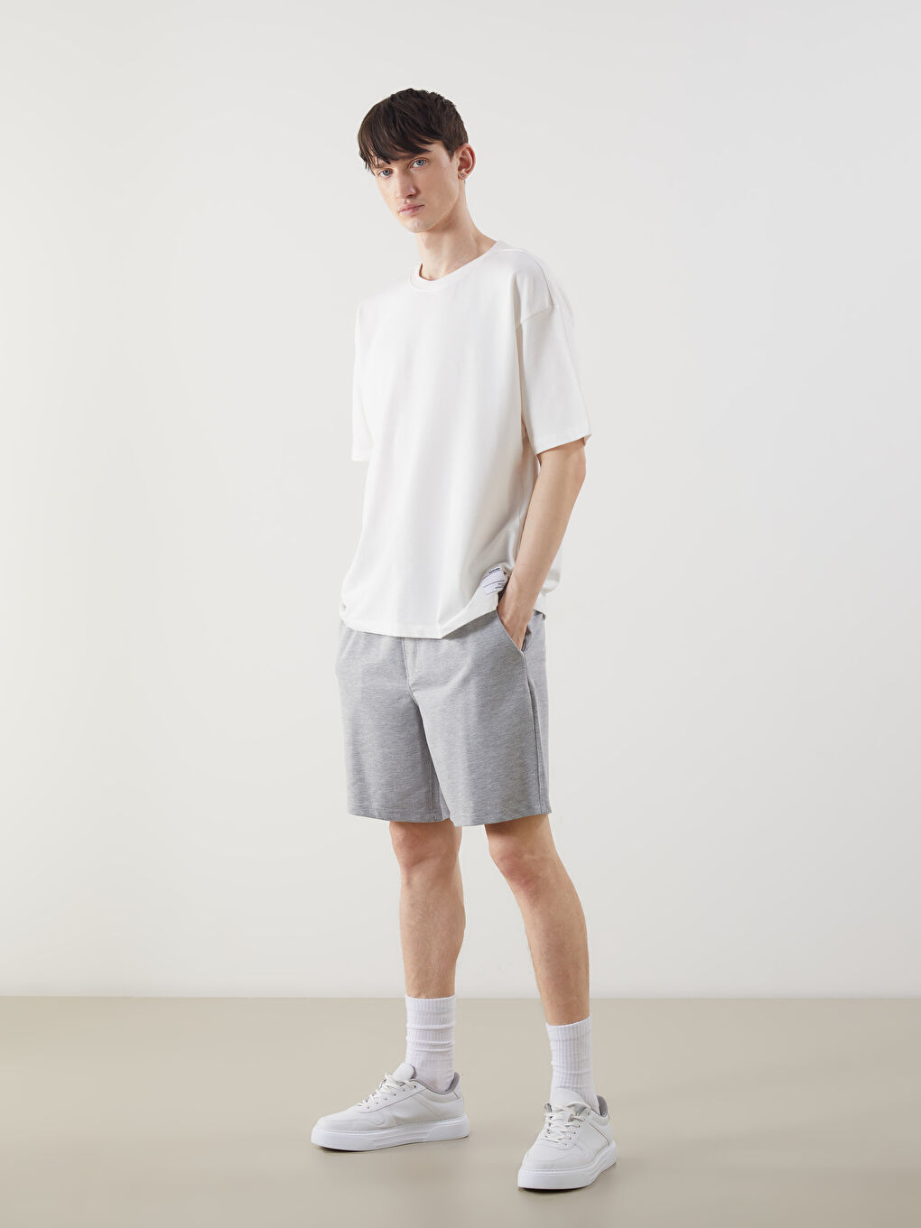 Standard Fit Men's Shorts -S52900Z8-LAL - S52900Z8-LAL - LC