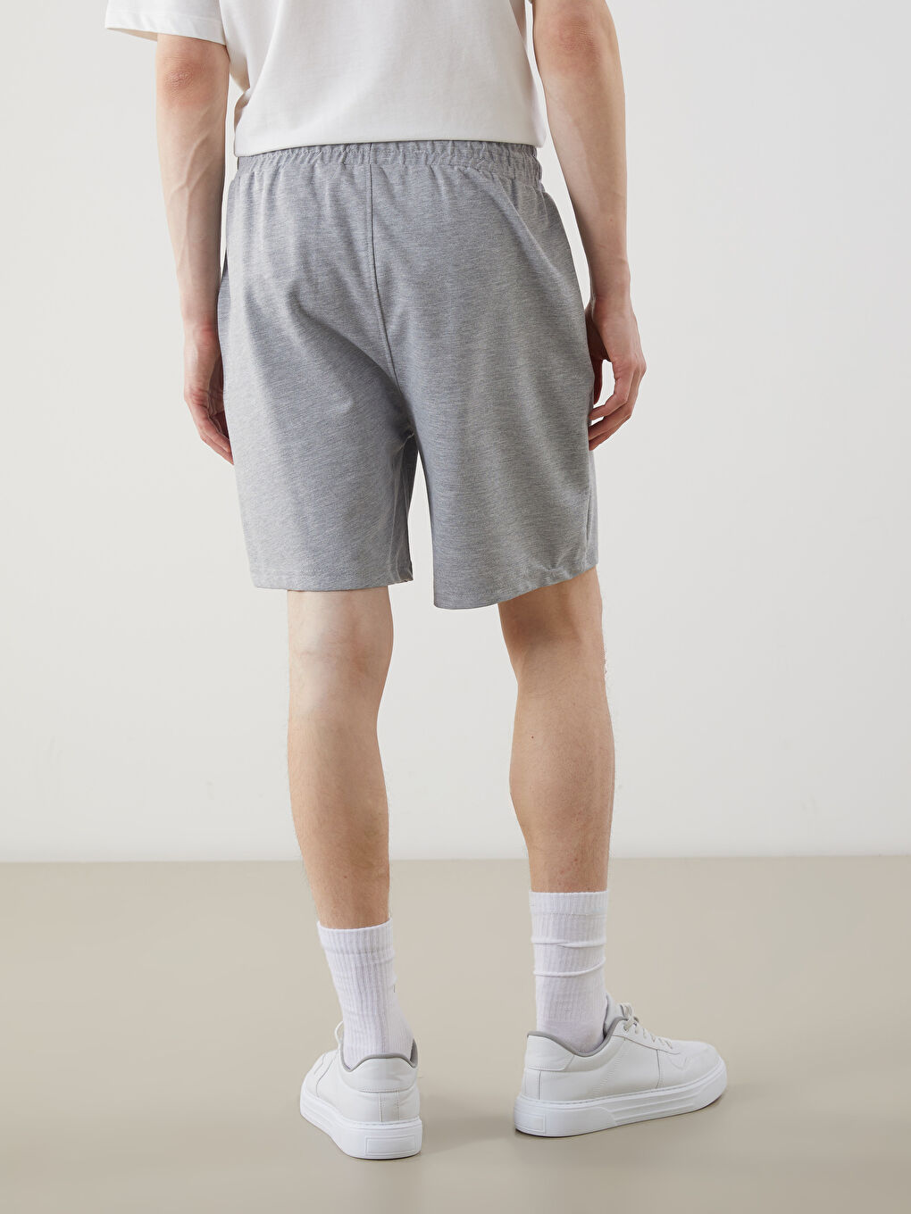 セール【S】Supreme Split Logo Water Short