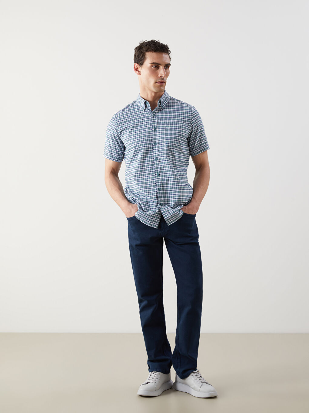 Regular Fit Short Sleeve Plaid Oxford Men's Shirt -S56058Z8 Regular Fit Short Sleeve Plaid Oxford Men's Shirt -S56058Z8