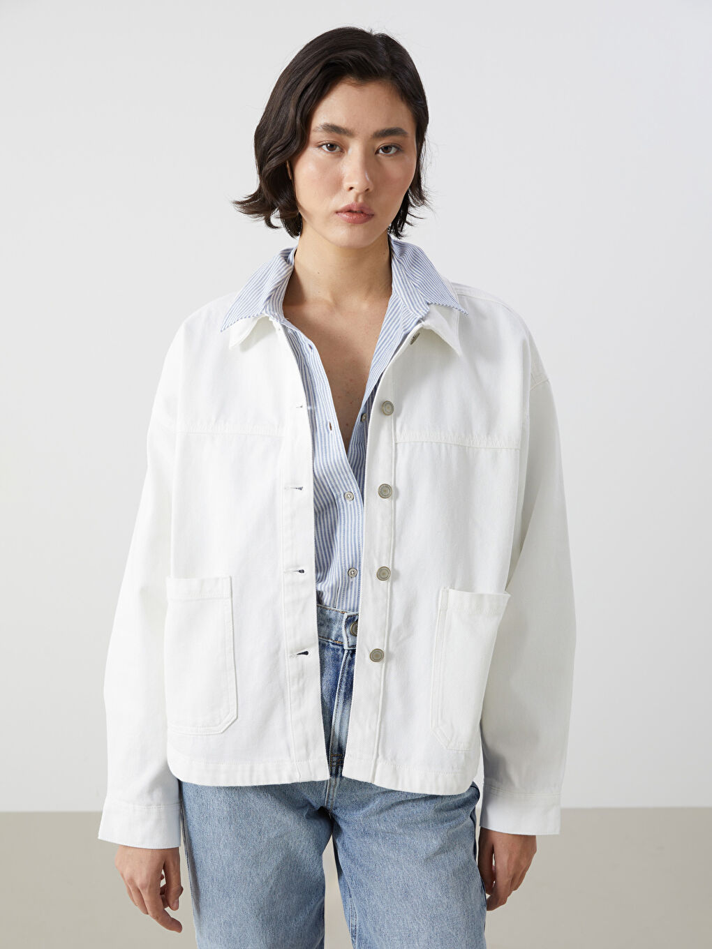 Oversize Women's Jean Shirt Jacket -S5BM27Z8-D4L - S5BM27Z8-D4L - LC Waikiki