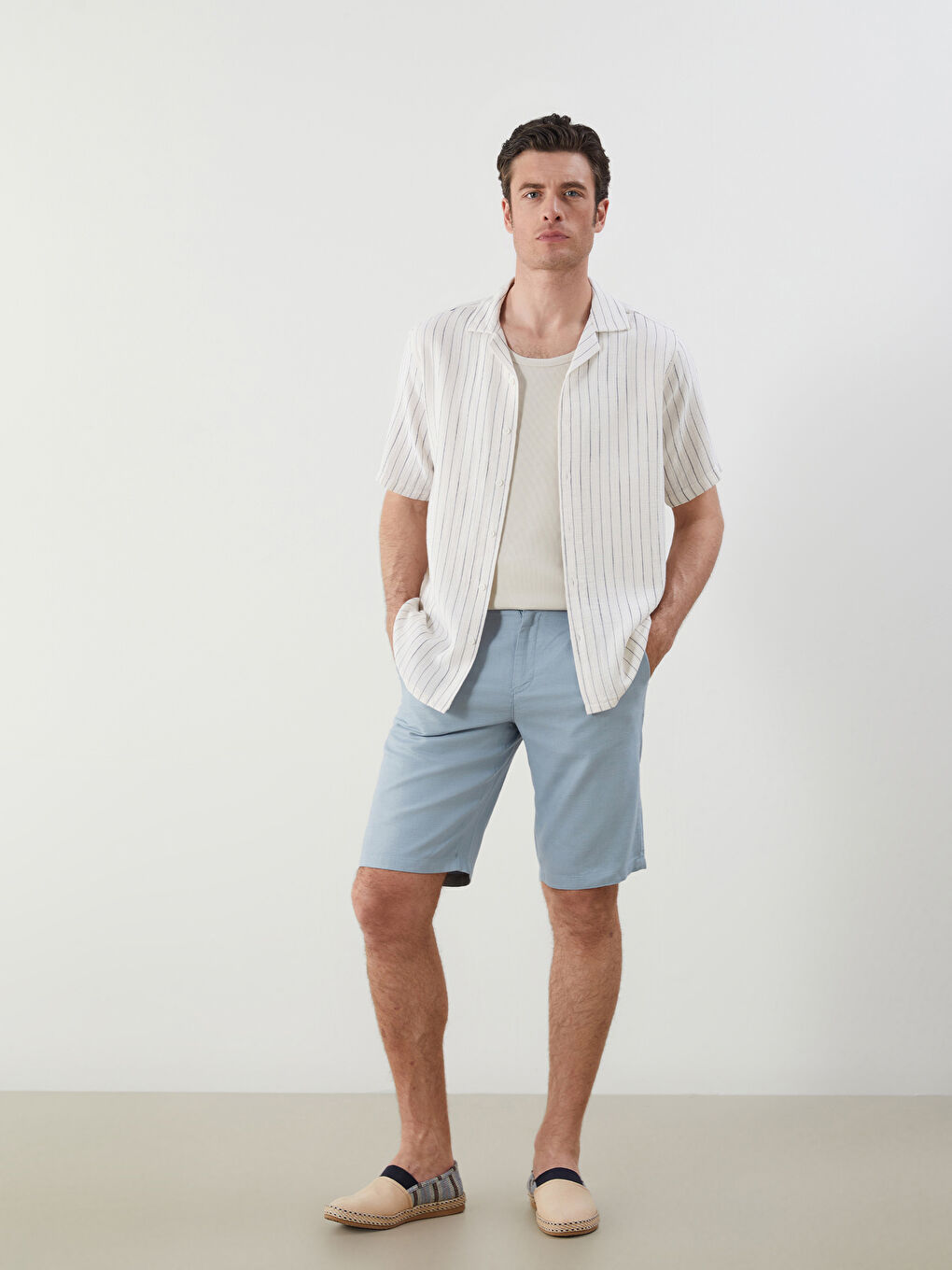 24時間以内発送 完売品 S Logo Appliqué Water Short SOUTHBLUE Regular Fit Linen-Look Men's Shorts -S5IS30Z8-Z6N