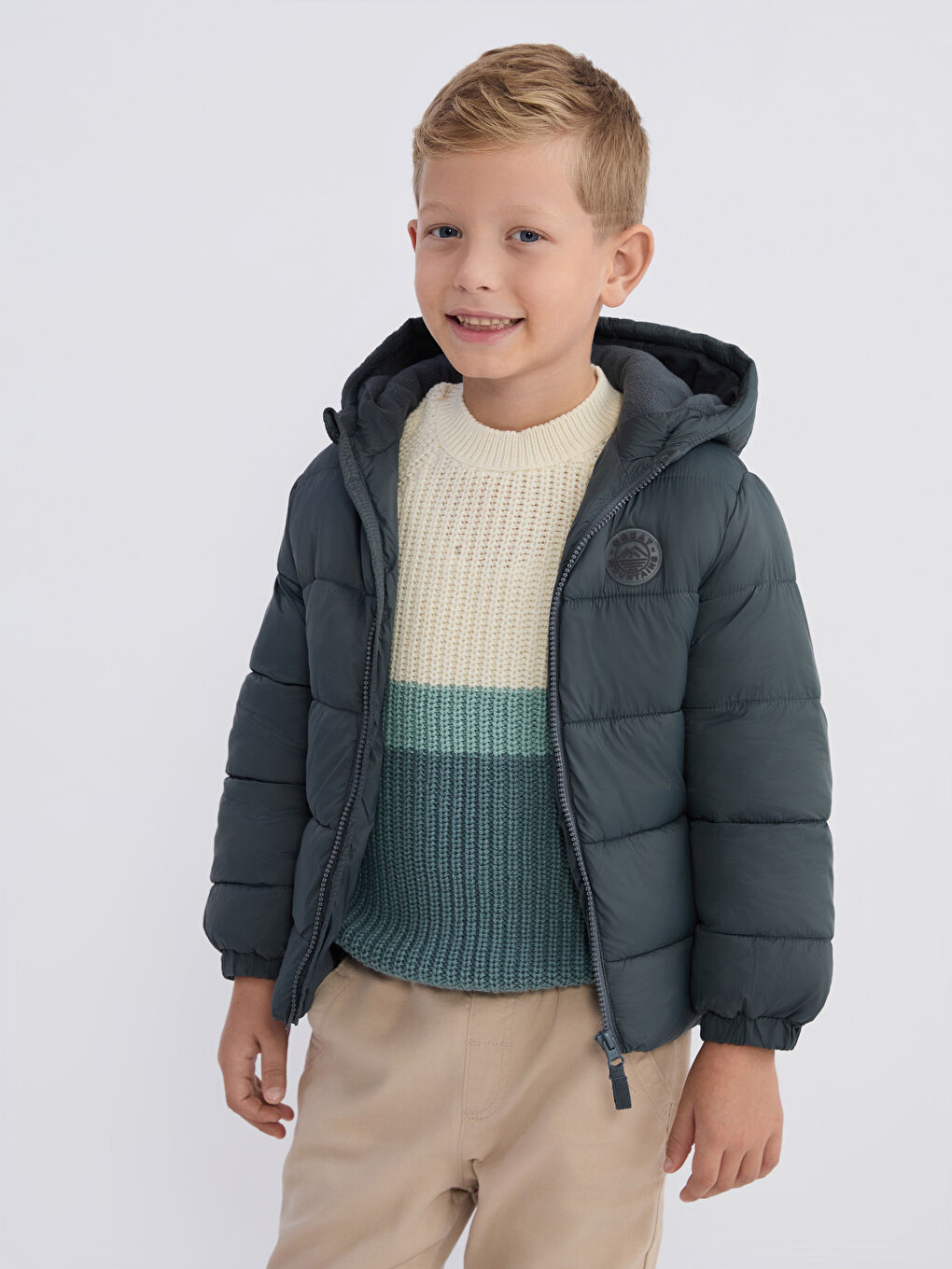 LC WAIKIKI Hooded Boys' Puffer Coat -W50816Z1-HGL W50816Z1-HGL LC  Waikiki