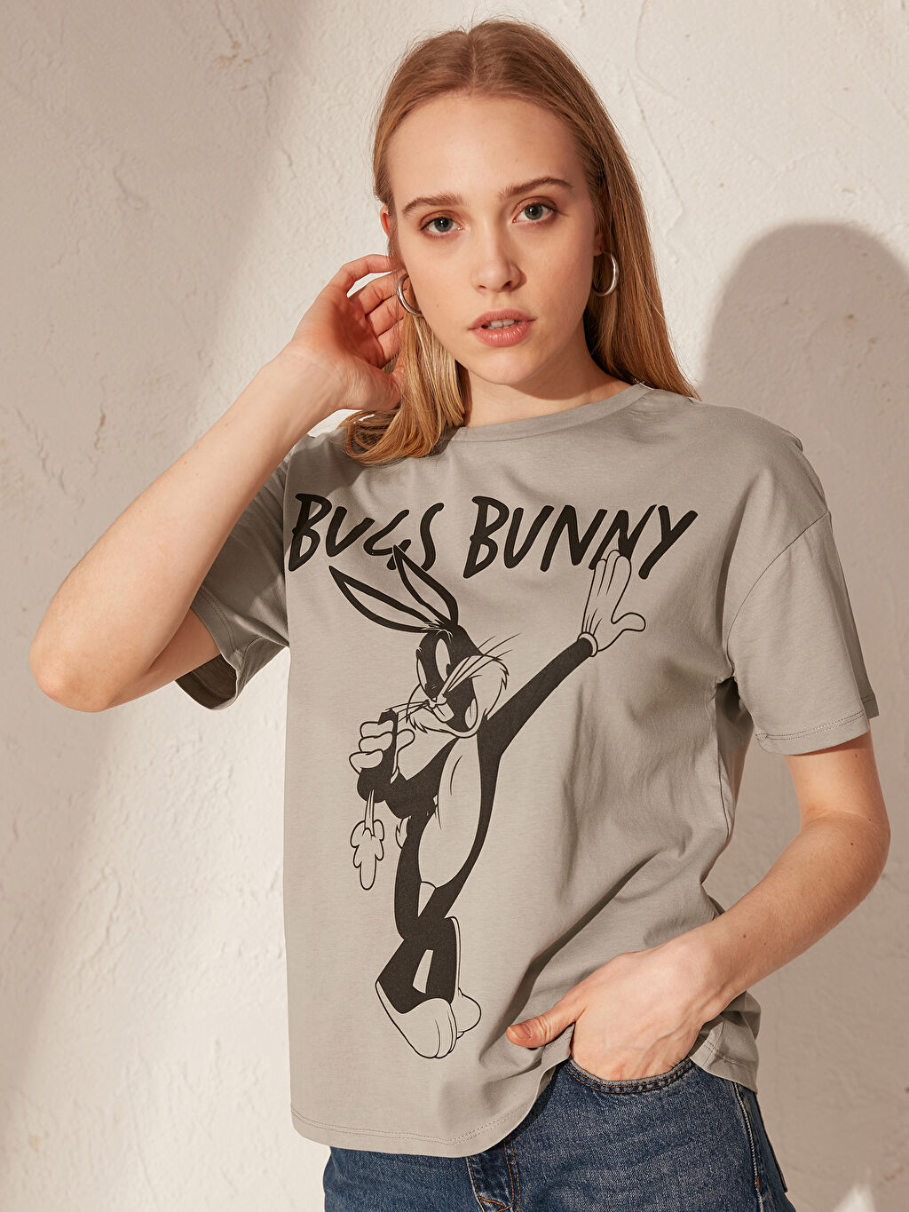 Gri Bugs Bunny Baskili Pamuklu Tisort Lc Waikiki