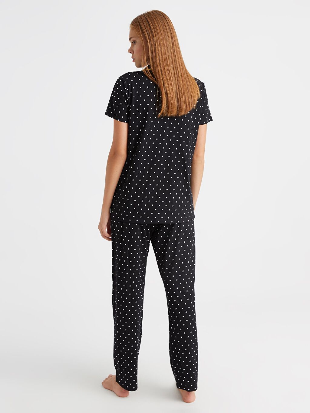 Siyah Minnie Mouse Baskili Puantiyeli Pamuklu Pijama Takimi Lc Waikiki
