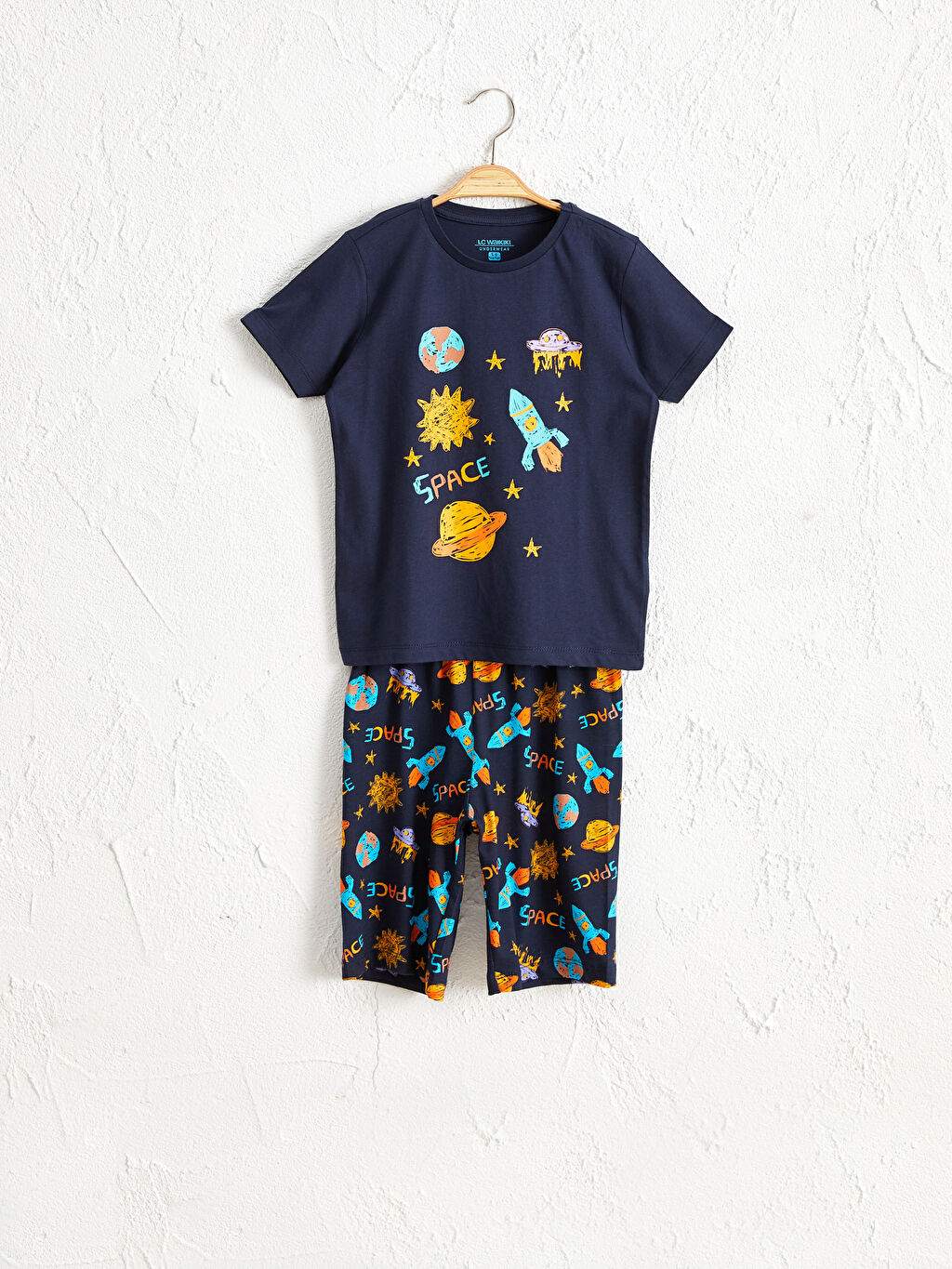 Lacivert Erkek Çocuk Baskılı Pamuklu Pijama Takımı LC Lacivert Erkek Çocuk Baskılı Pamuklu Pijama Takımı LC