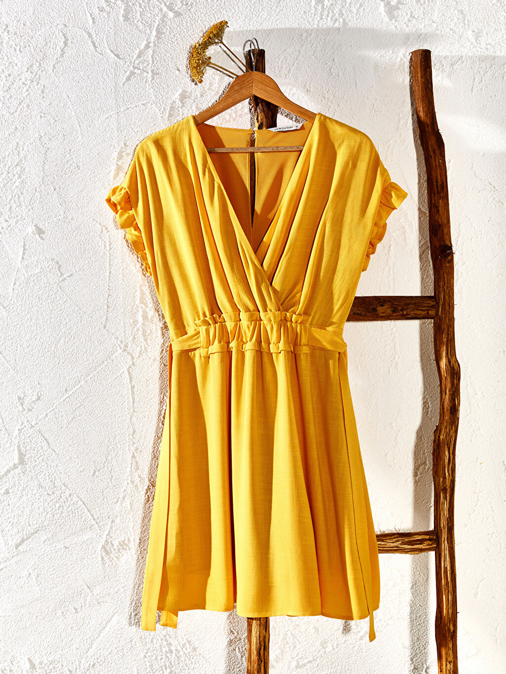 Sari Beli Buzgulu Mini Elbise Lc Waikiki