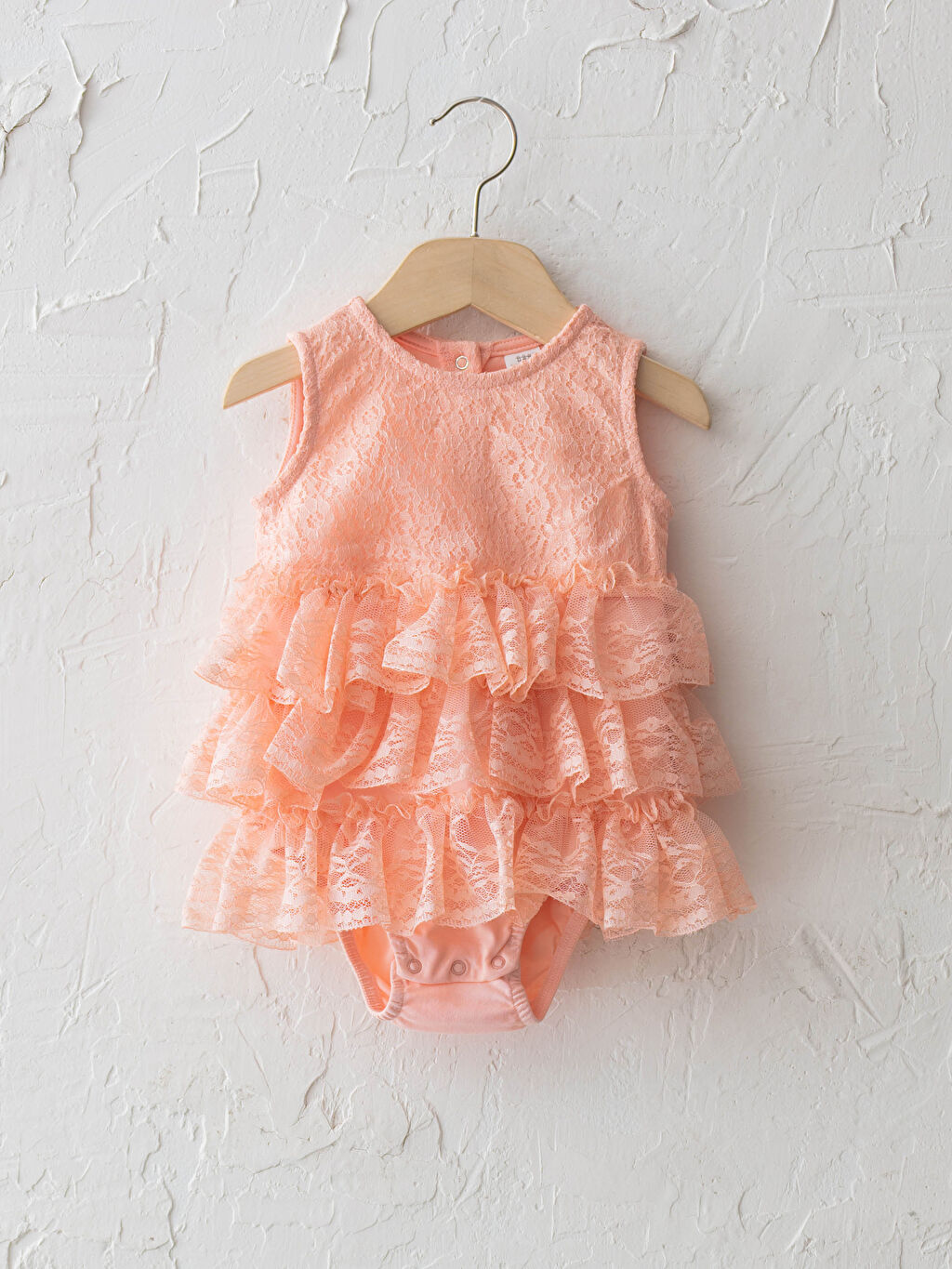 Pembe Bisiklet Yaka Kolsuz Fırfır Detaylı Kız Bebek